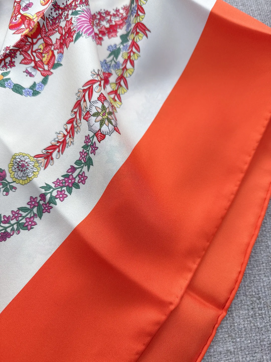 Текстиль Hermes 9889531