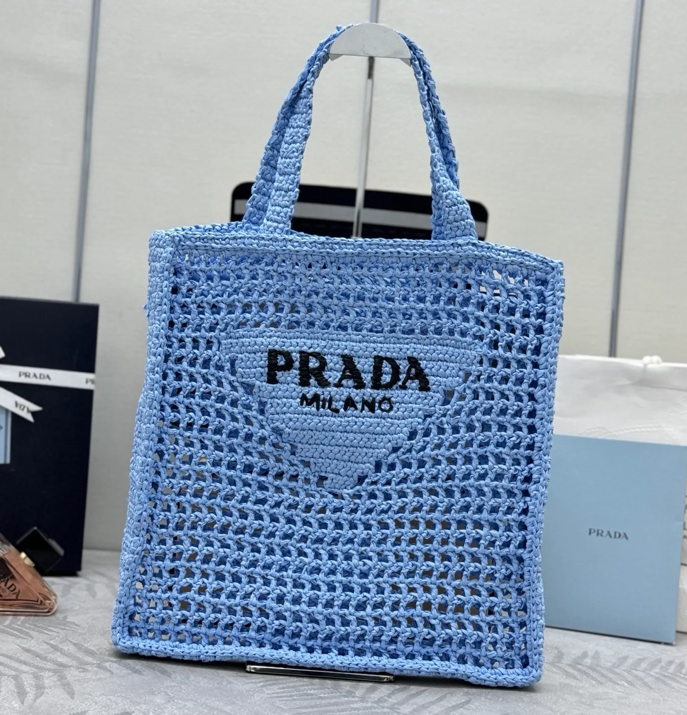 Классические Сумки Женские Prada 11681954