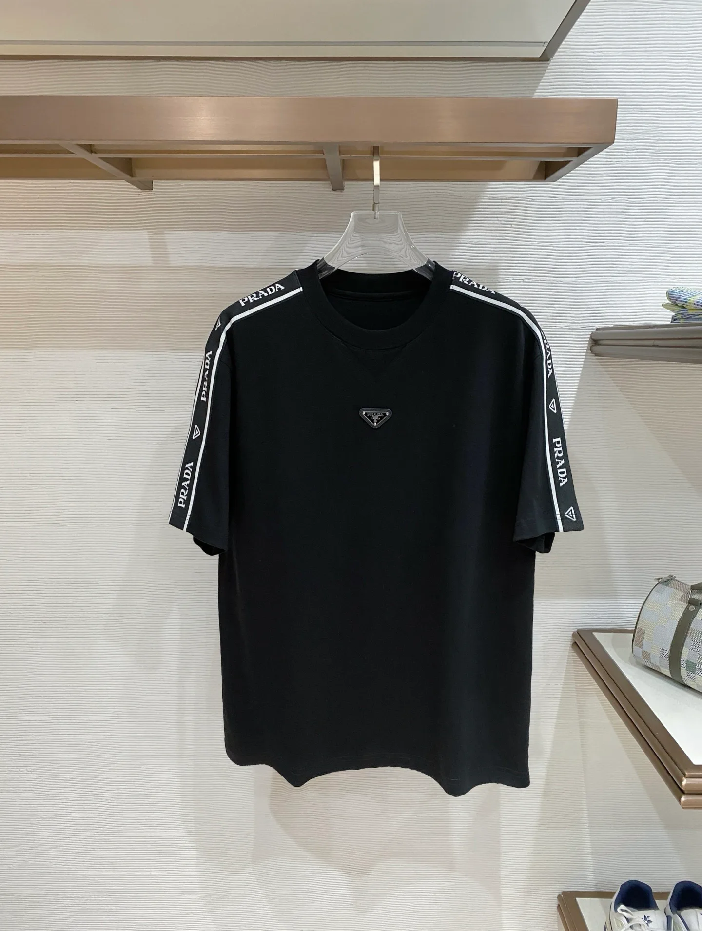 Футболки Мужские Prada 10610719