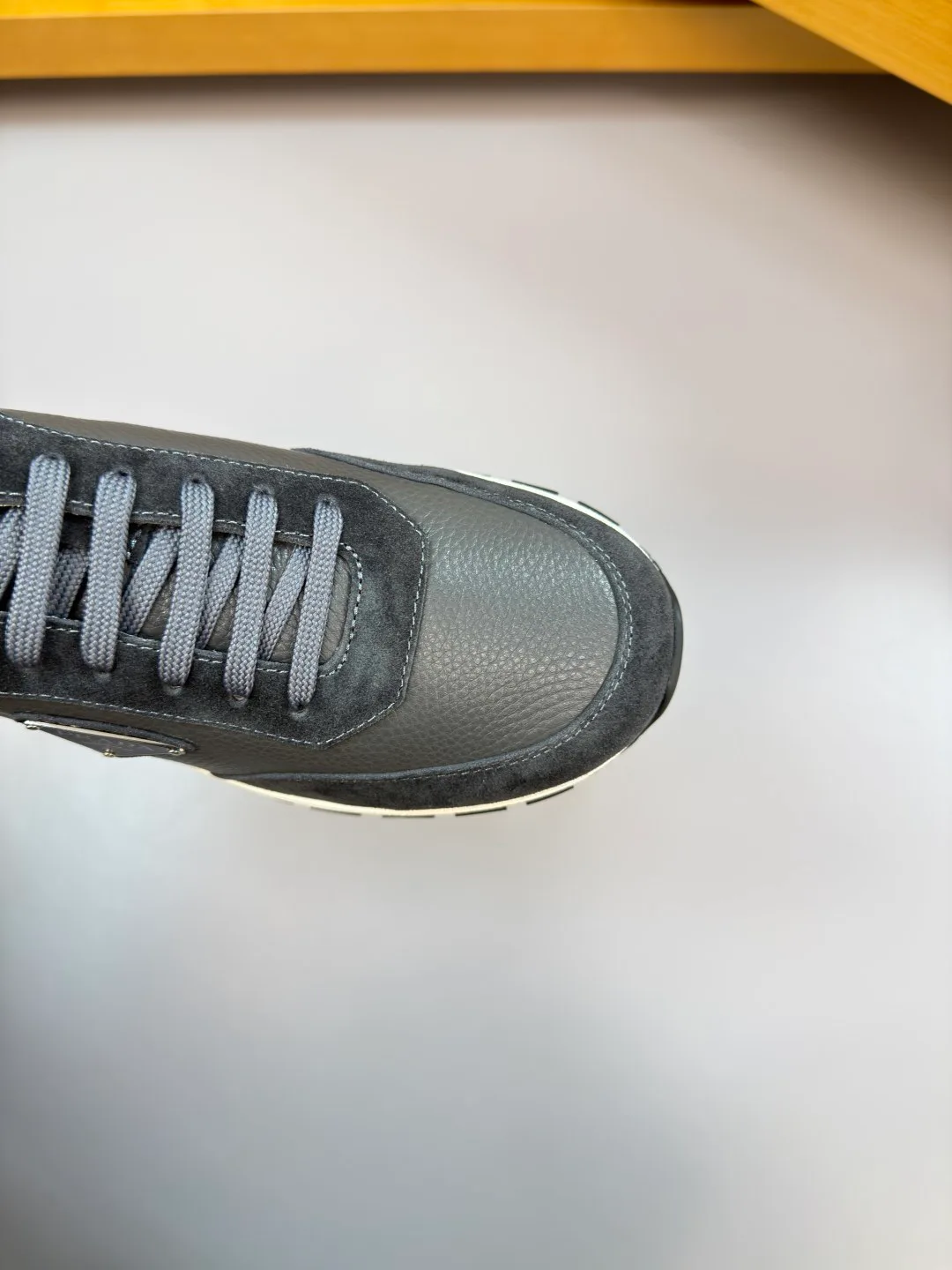 Кроссовки Женские Prada 2389704