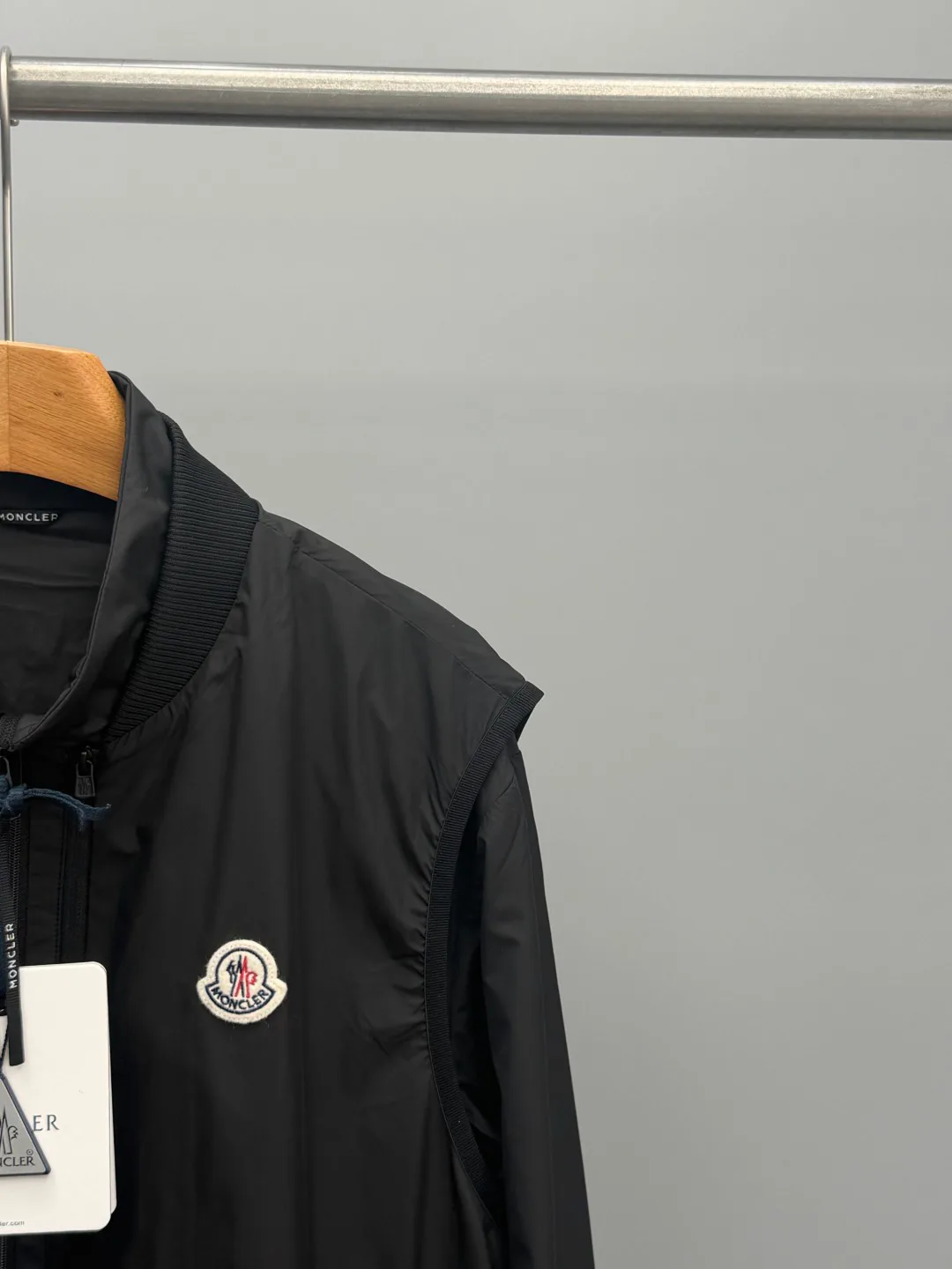 Куртки И Пуховики Мужские Moncler 17476228