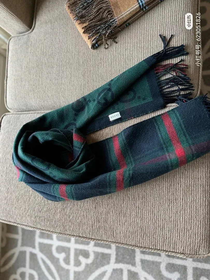 Шарфы Gucci 1174061