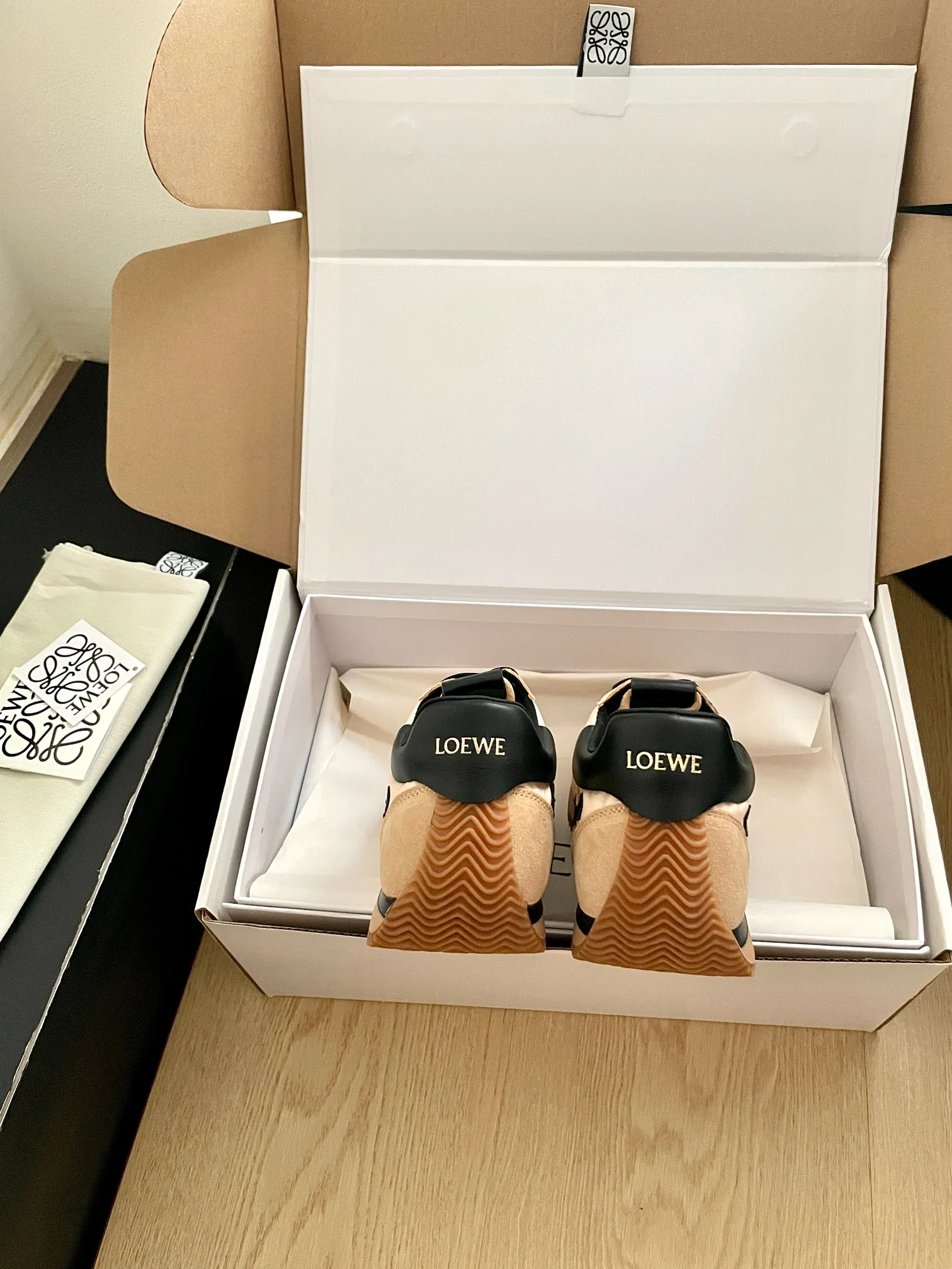 Кроссовки Женские Loewe 10822575