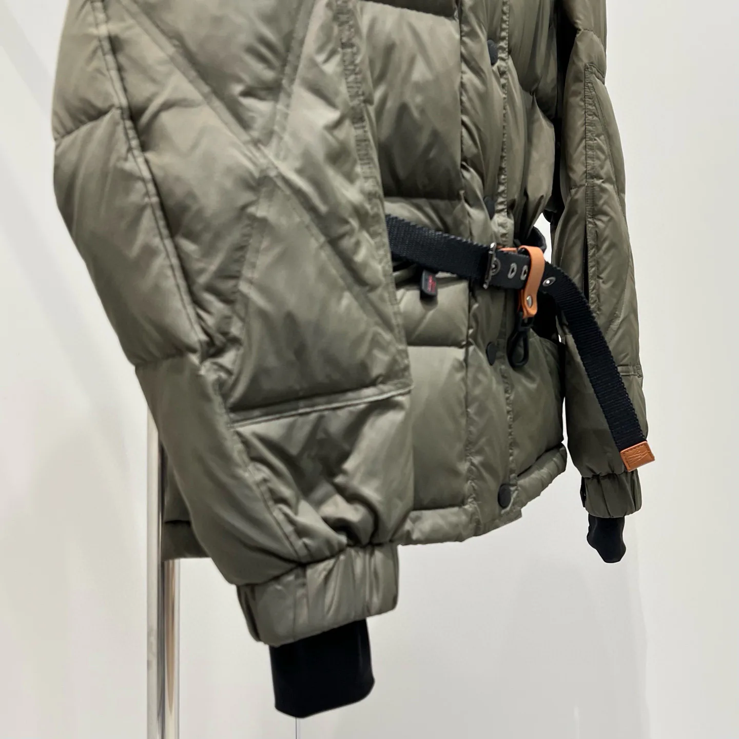 Куртки И Пуховики Женские Moncler 18952075