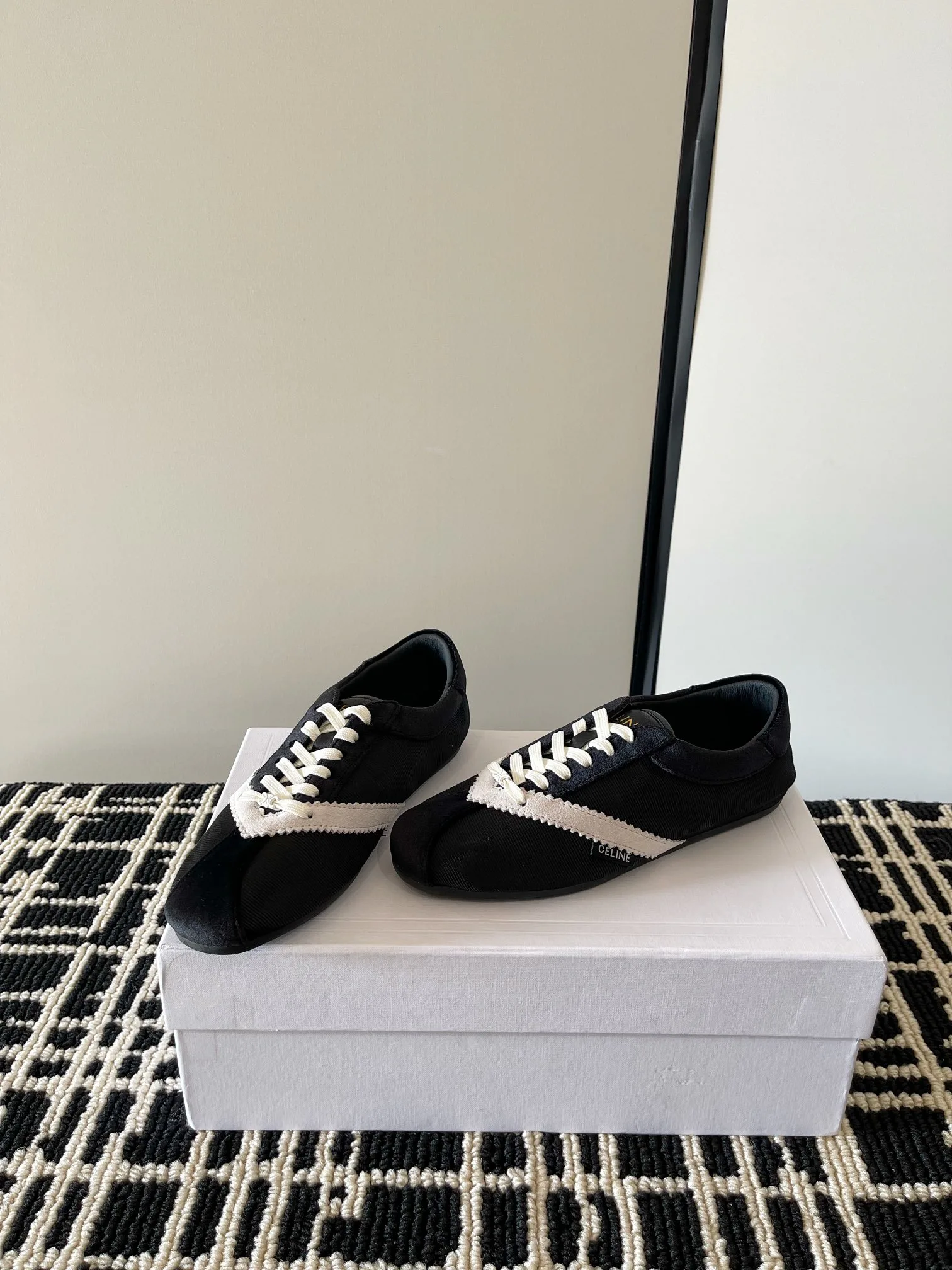 Кроссовки Женские Celine 10654959