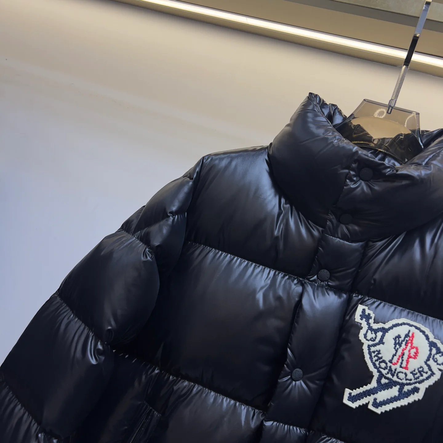 Куртки И Пуховики Женские Moncler 844165