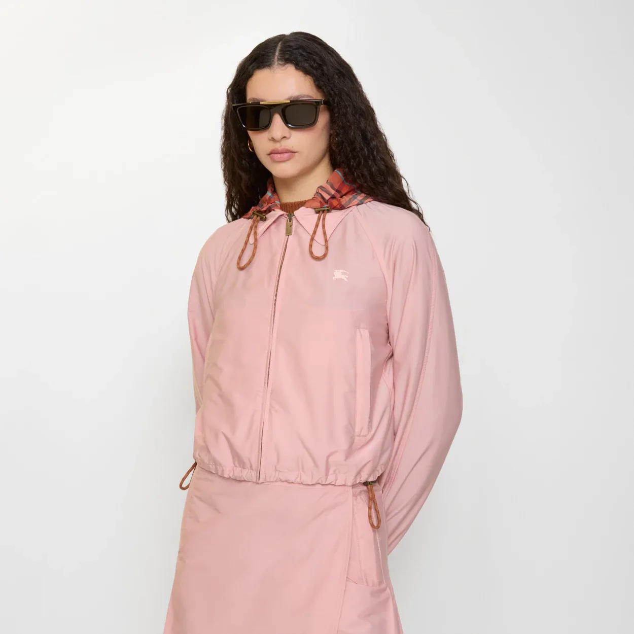 Куртки И Пуховики Женские Burberry 13420102