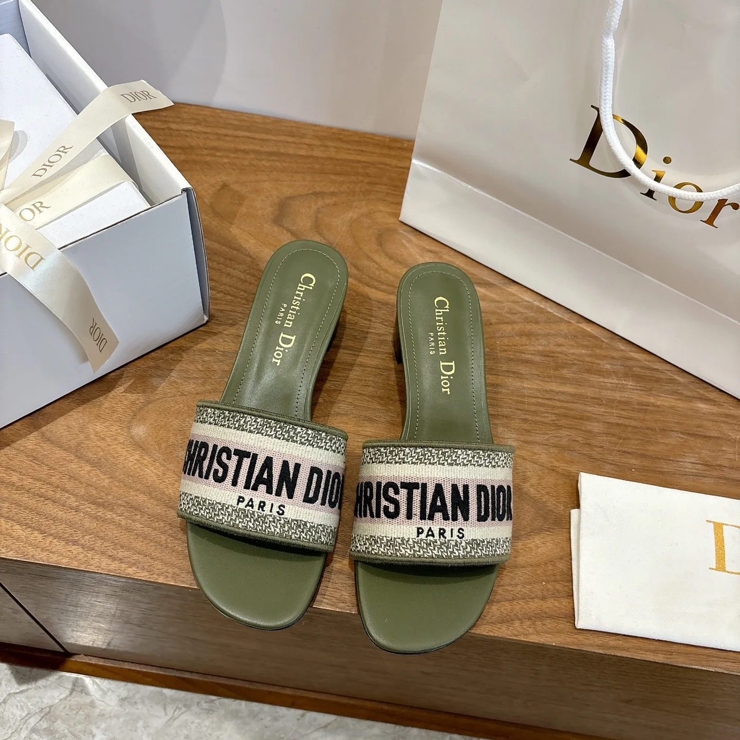 Босоножки Женские Christian Dior 1137311