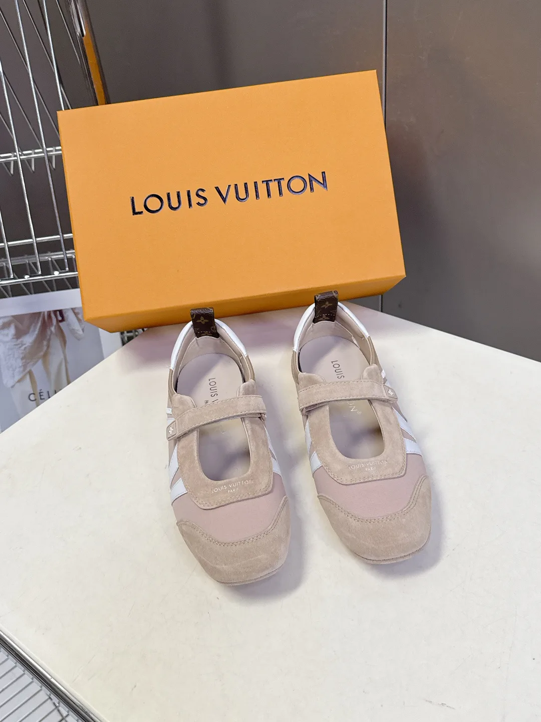 Балетки Женские Louis Vuitton 11152721