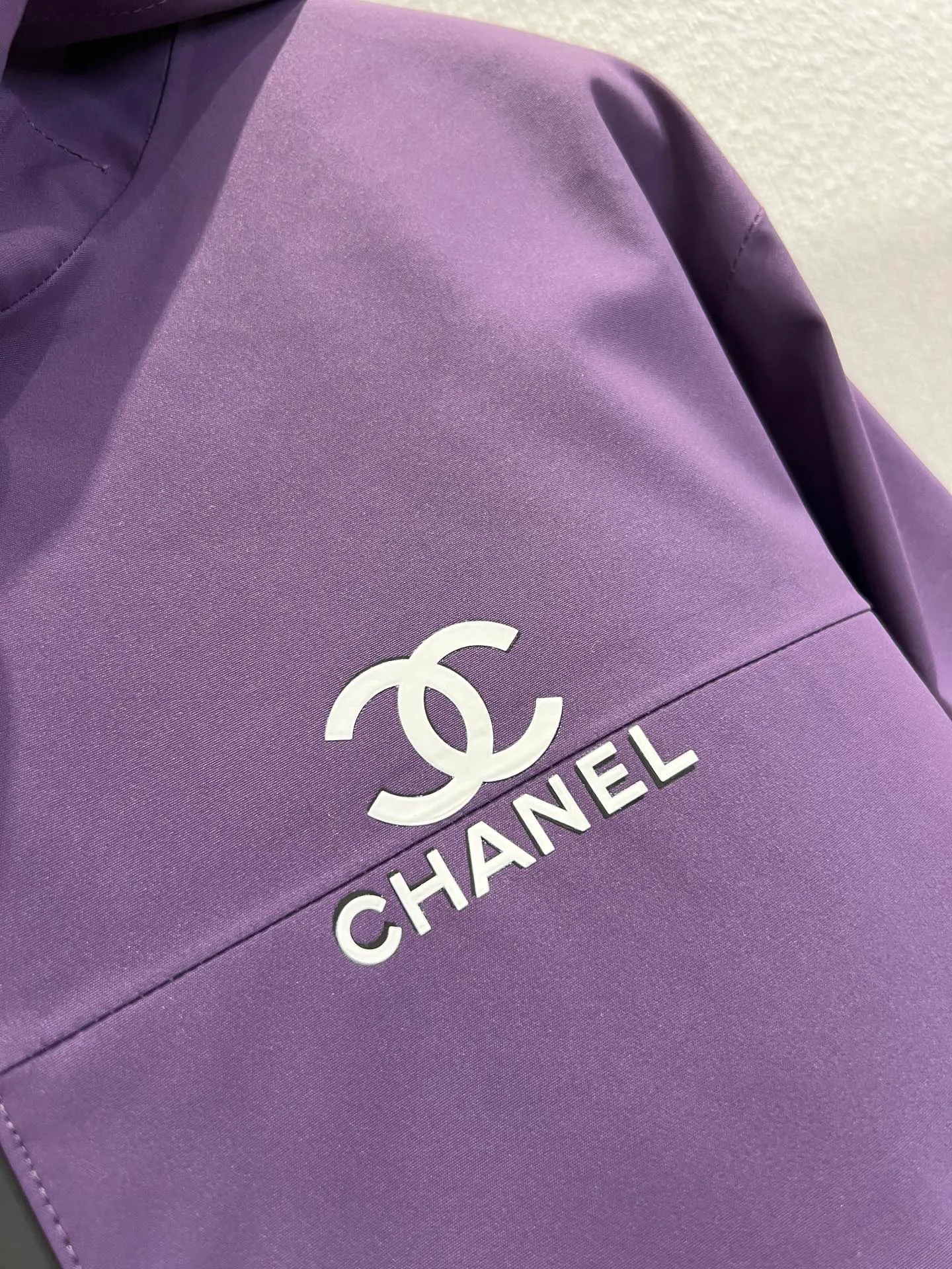 Куртки И Пуховики Женские Chanel 566283