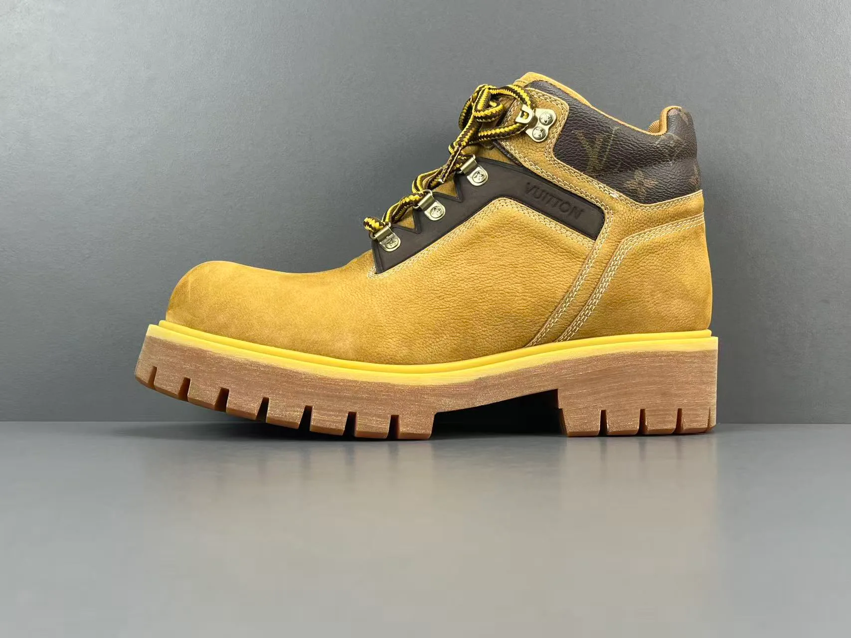 Ботинки Мужские Louis Vuitton 10616251