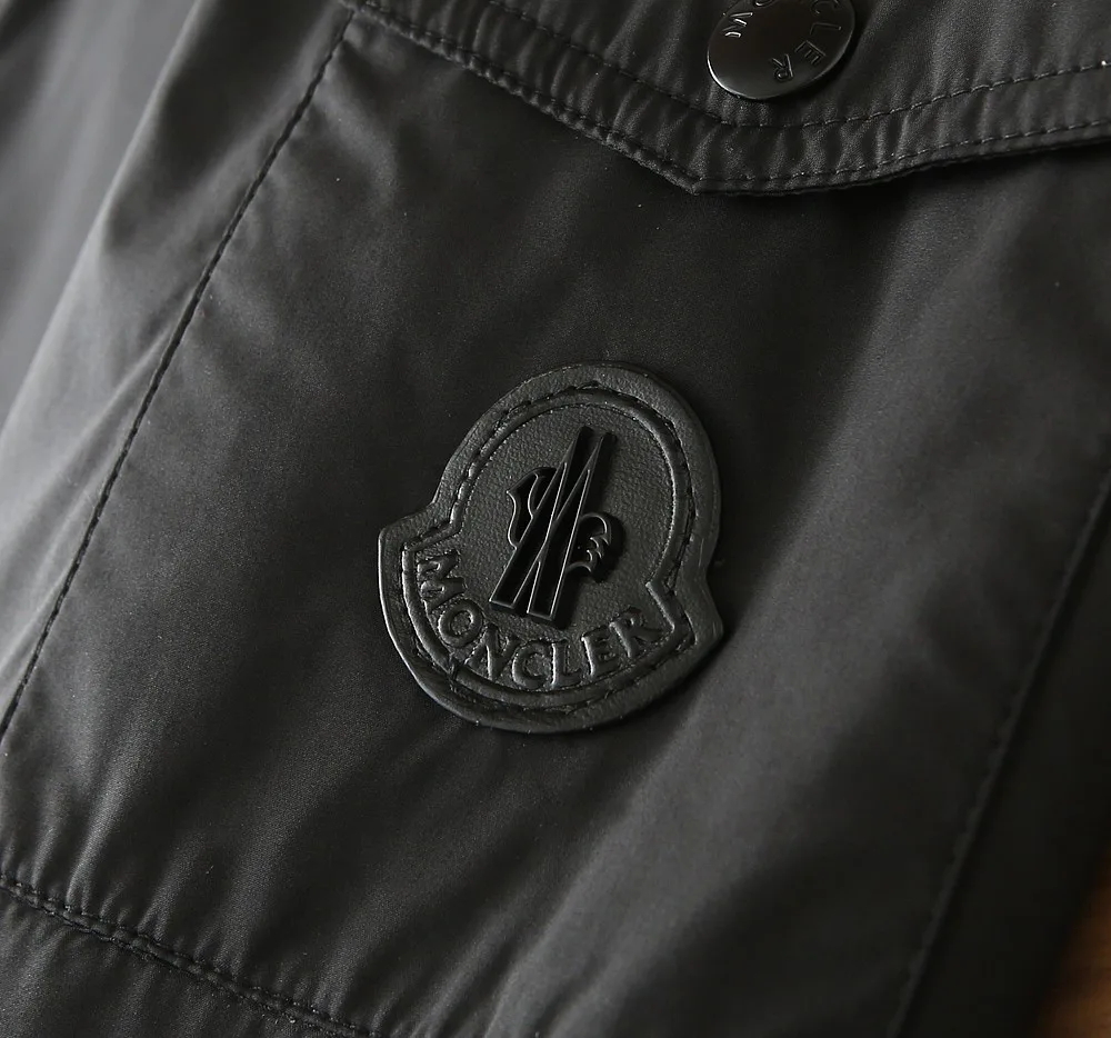 Куртки И Пуховики Мужские Moncler 9949789