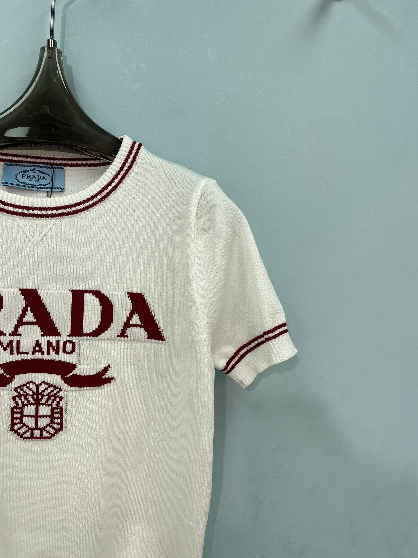 Футболки Женские Prada 17657259