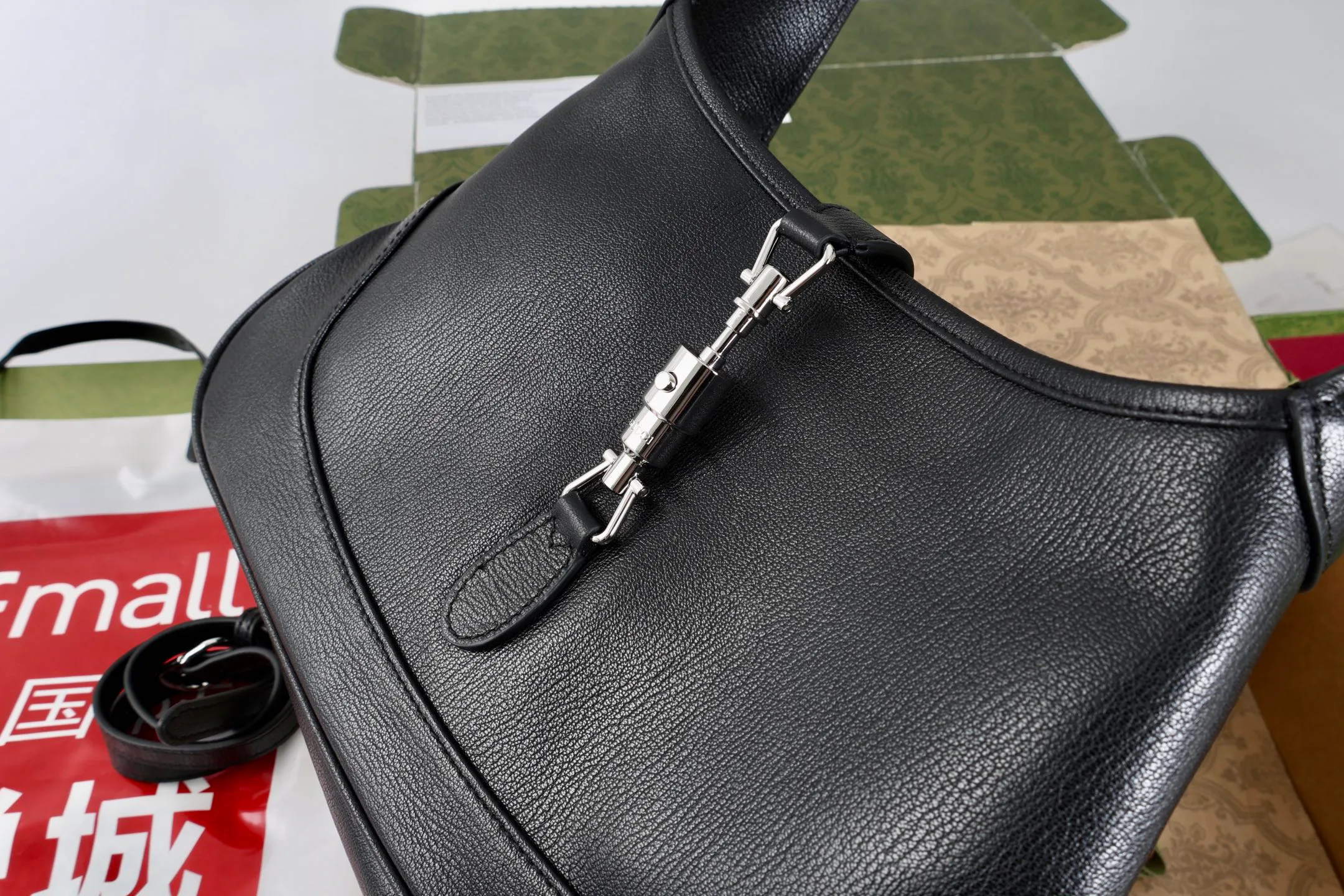 Сумки На Ремне Женские Gucci 11508417