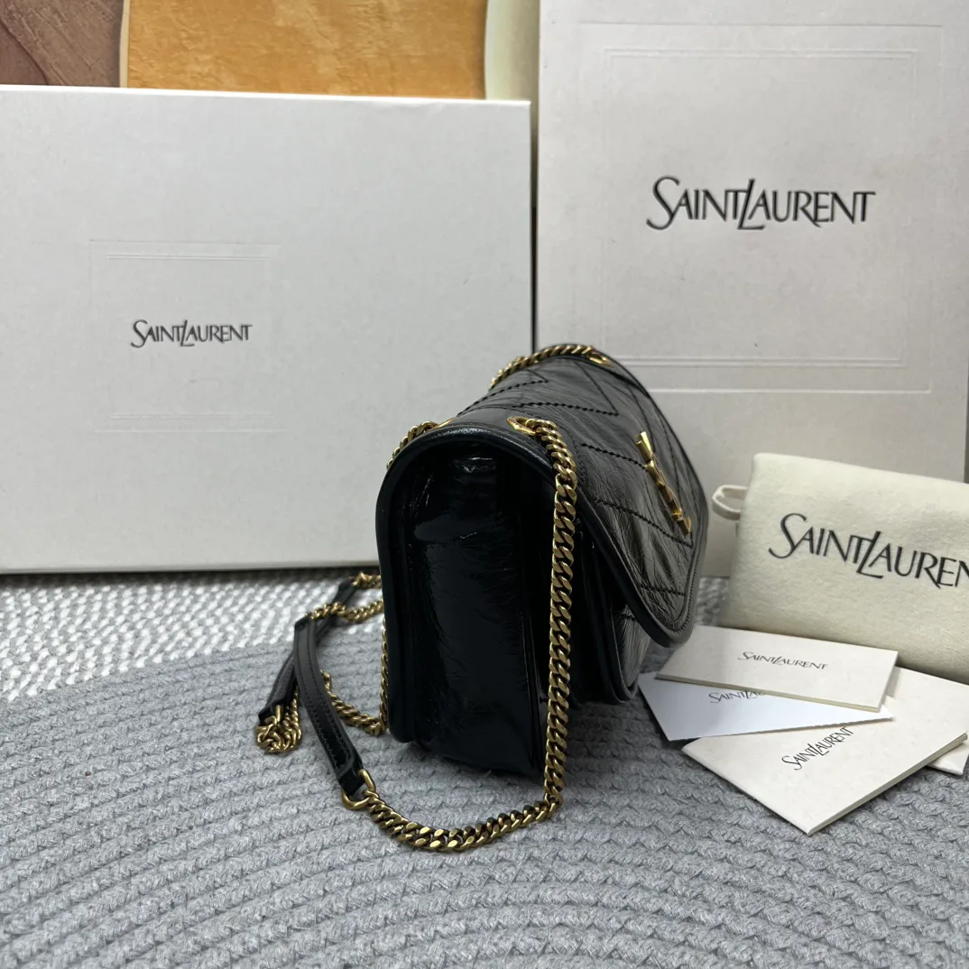 Классические Сумки Женские Saint Laurent 18220671
