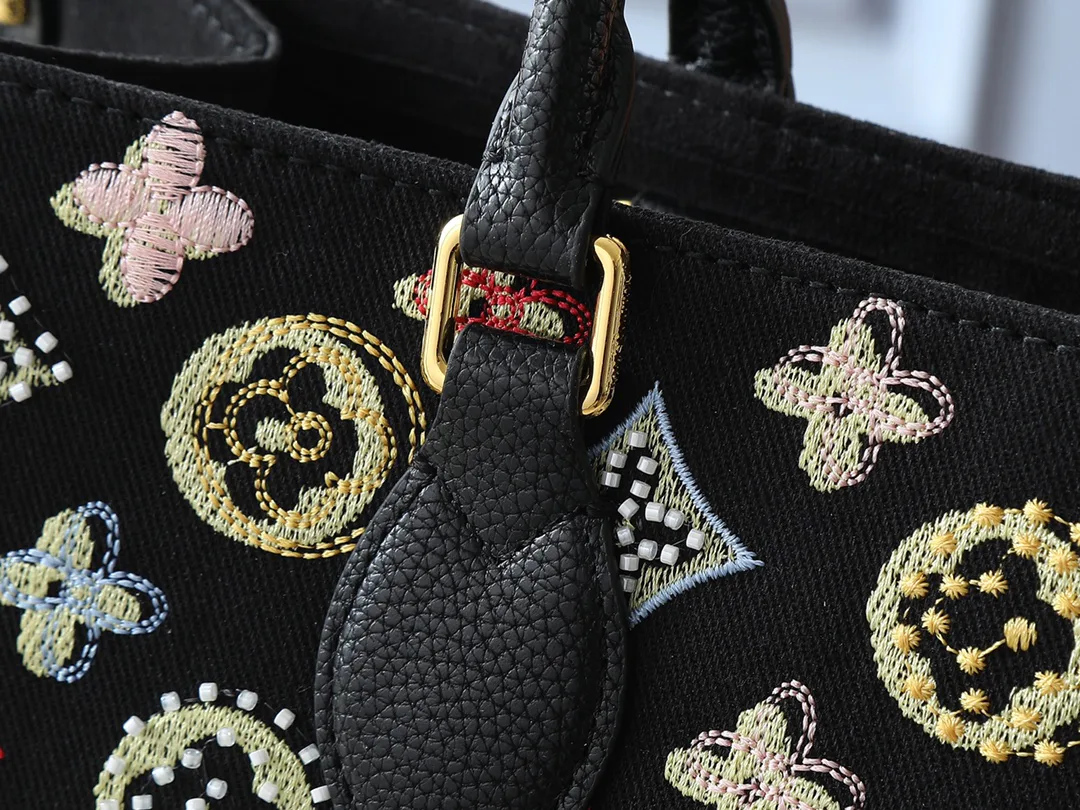 Сумки На Ремне Женские Louis Vuitton 71262