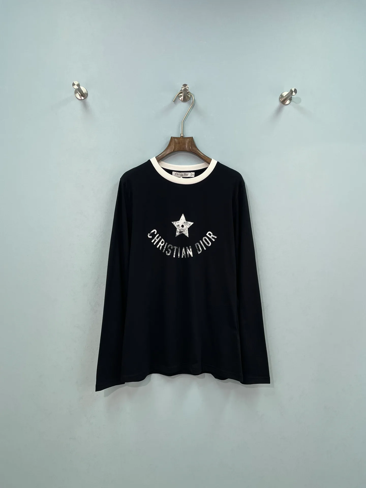 Футболки Женские Christian Dior 17302536