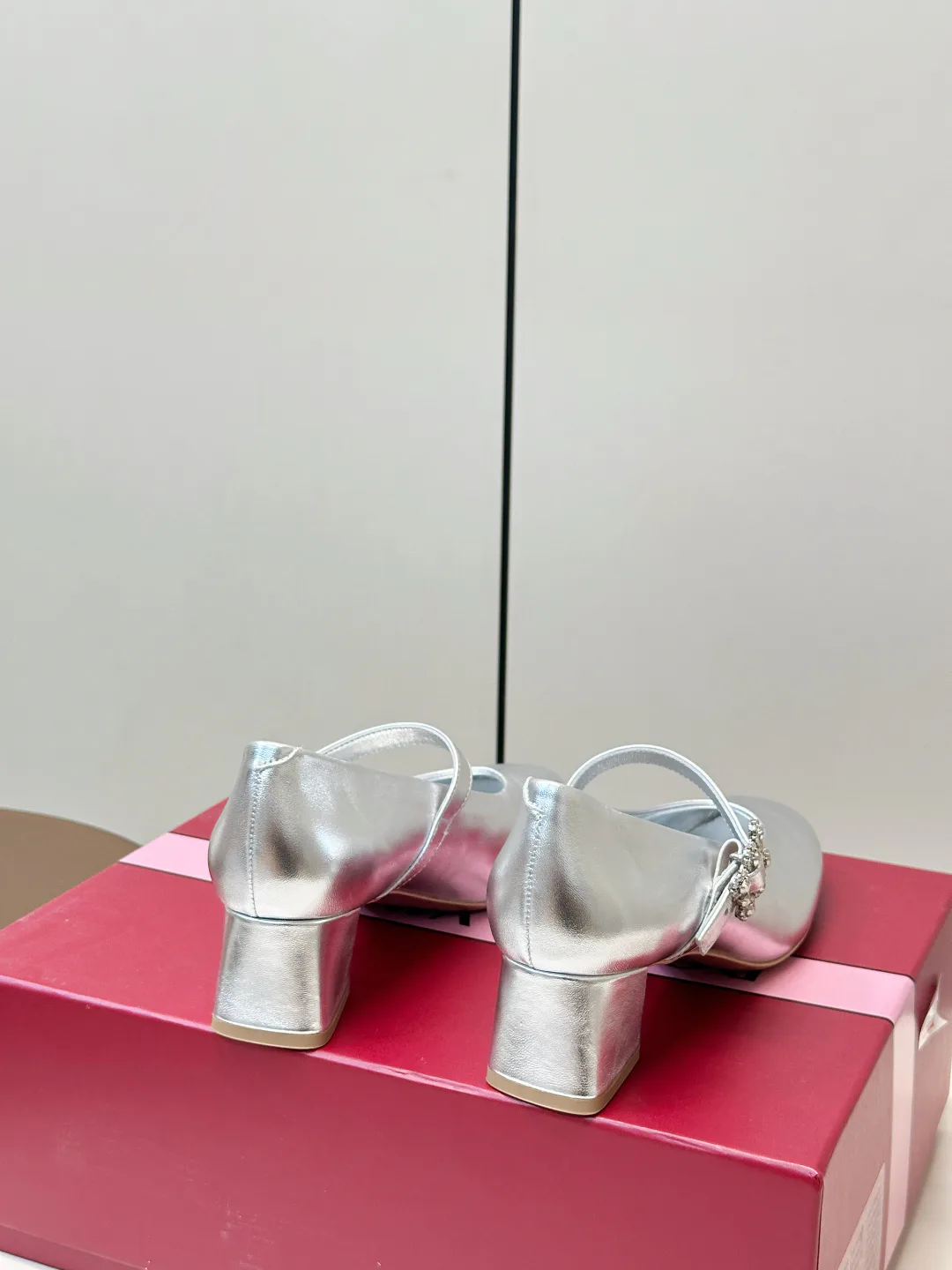 Туфли Женские Roger Vivier 18397609
