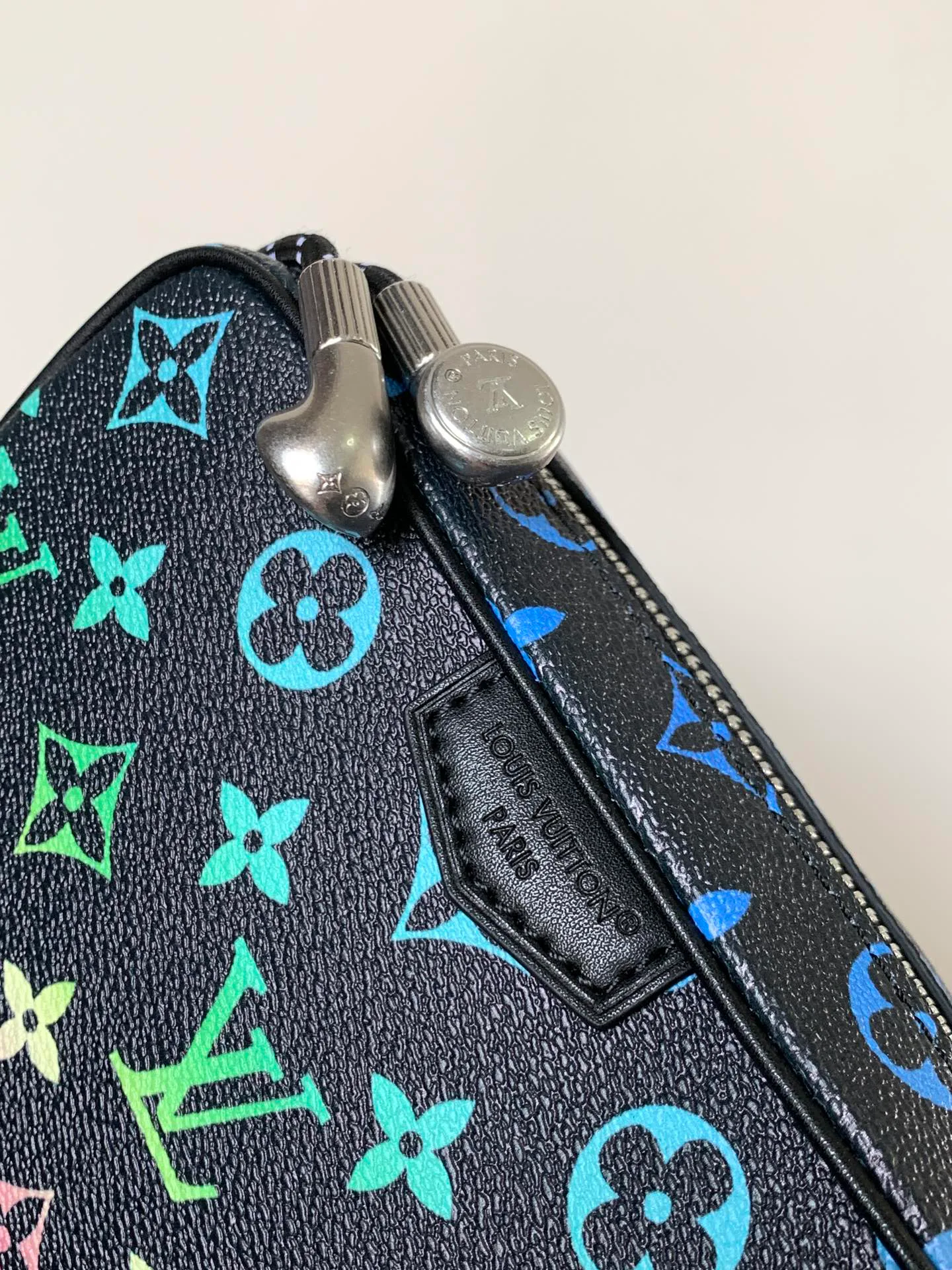 Сумки На Ремне Женские Louis Vuitton 3885415