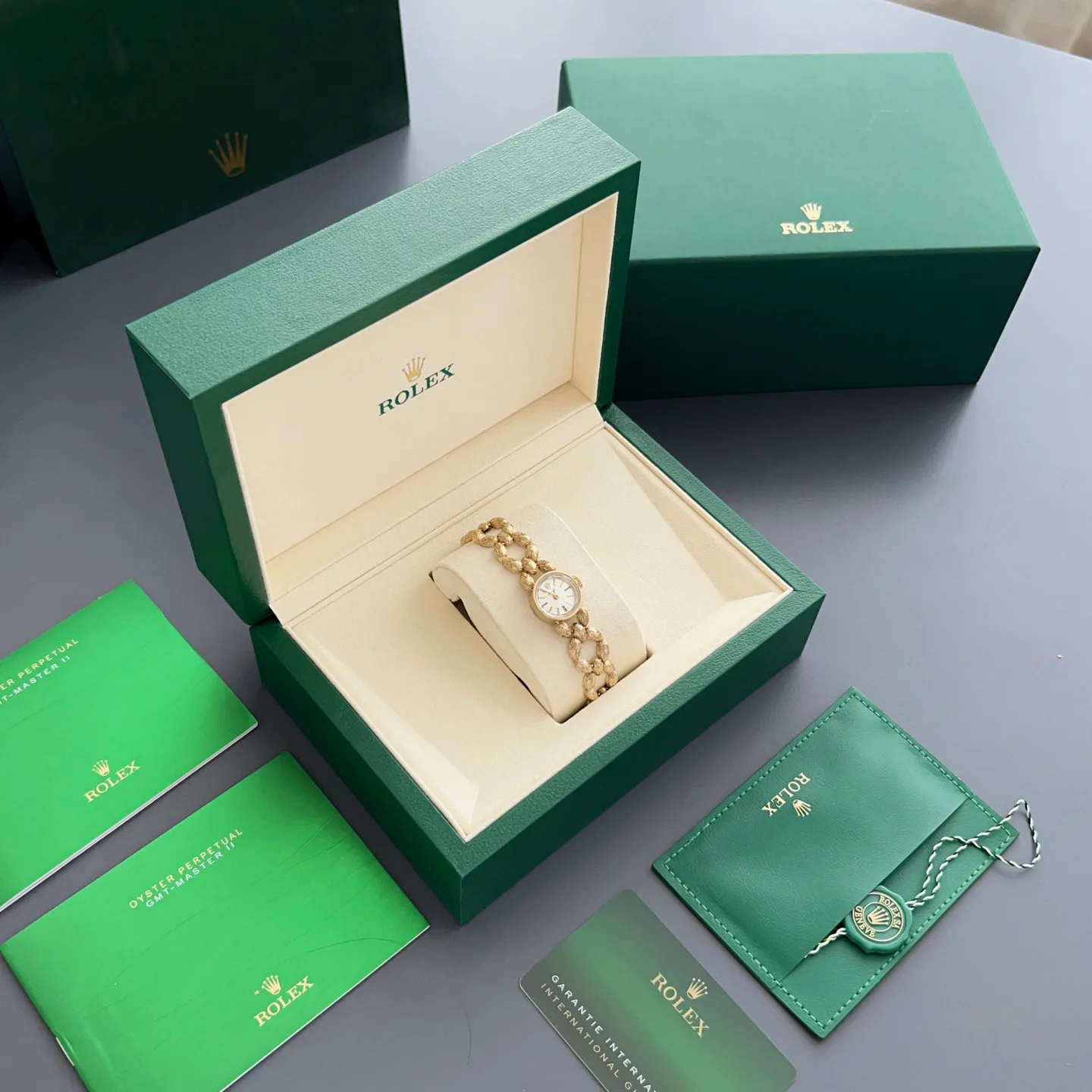 Часы Женские Rolex 18463449