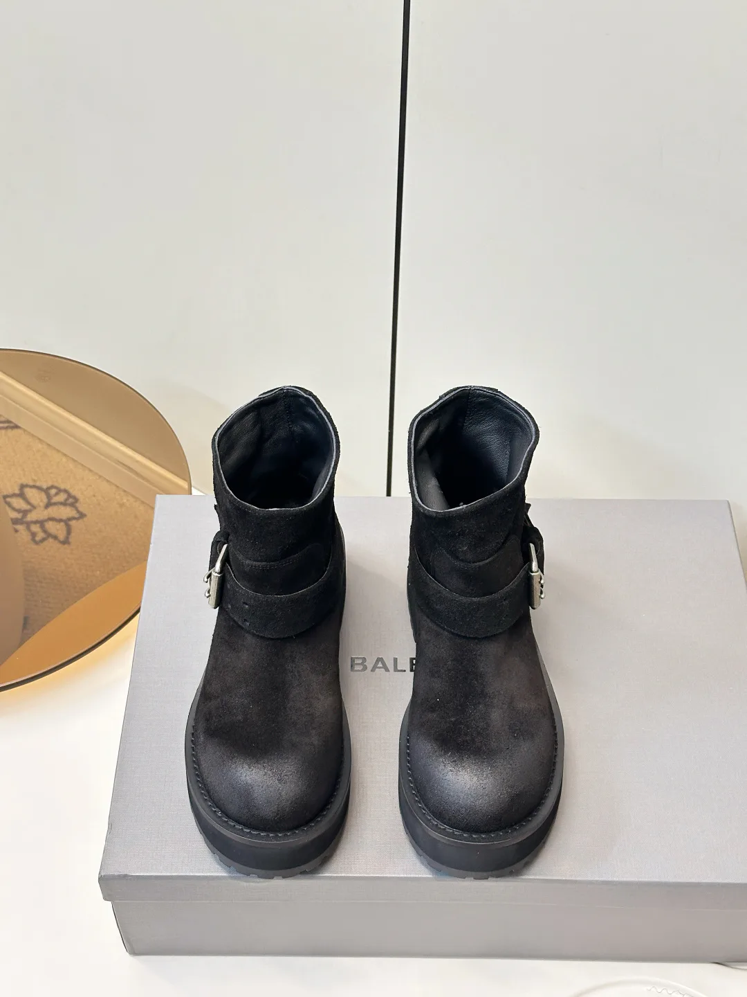 Ботинки Женские Balenciaga 19032094