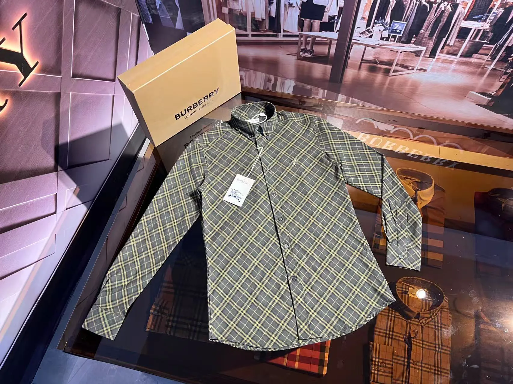 Рубашки Женские Burberry 11221330