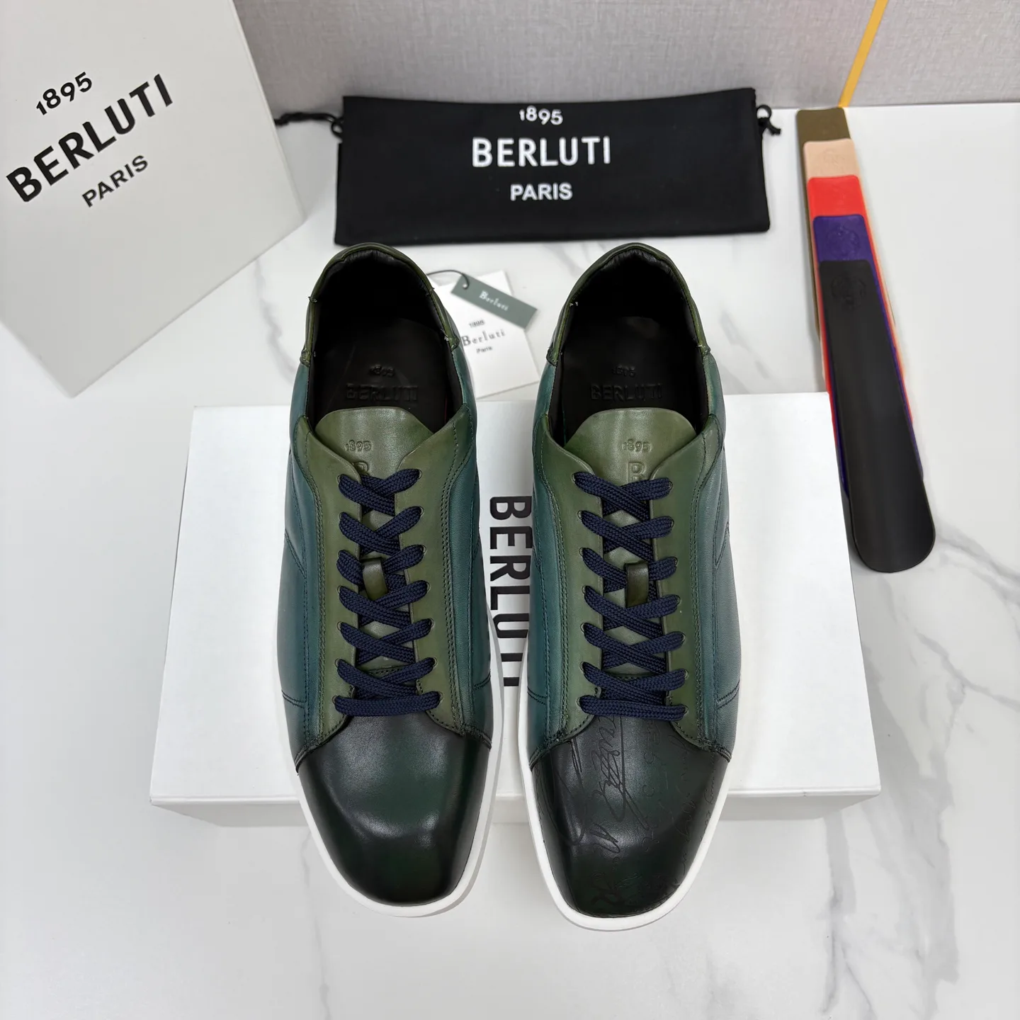 Кроссовки Мужские Berluti 17579107