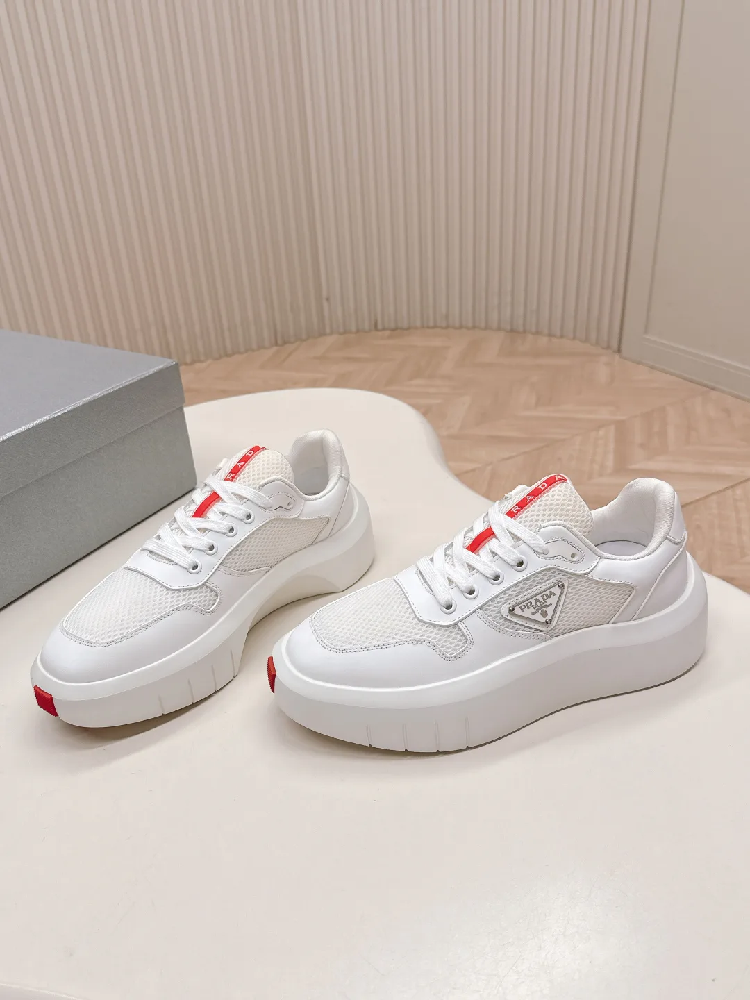 Кроссовки Женские Prada 53273