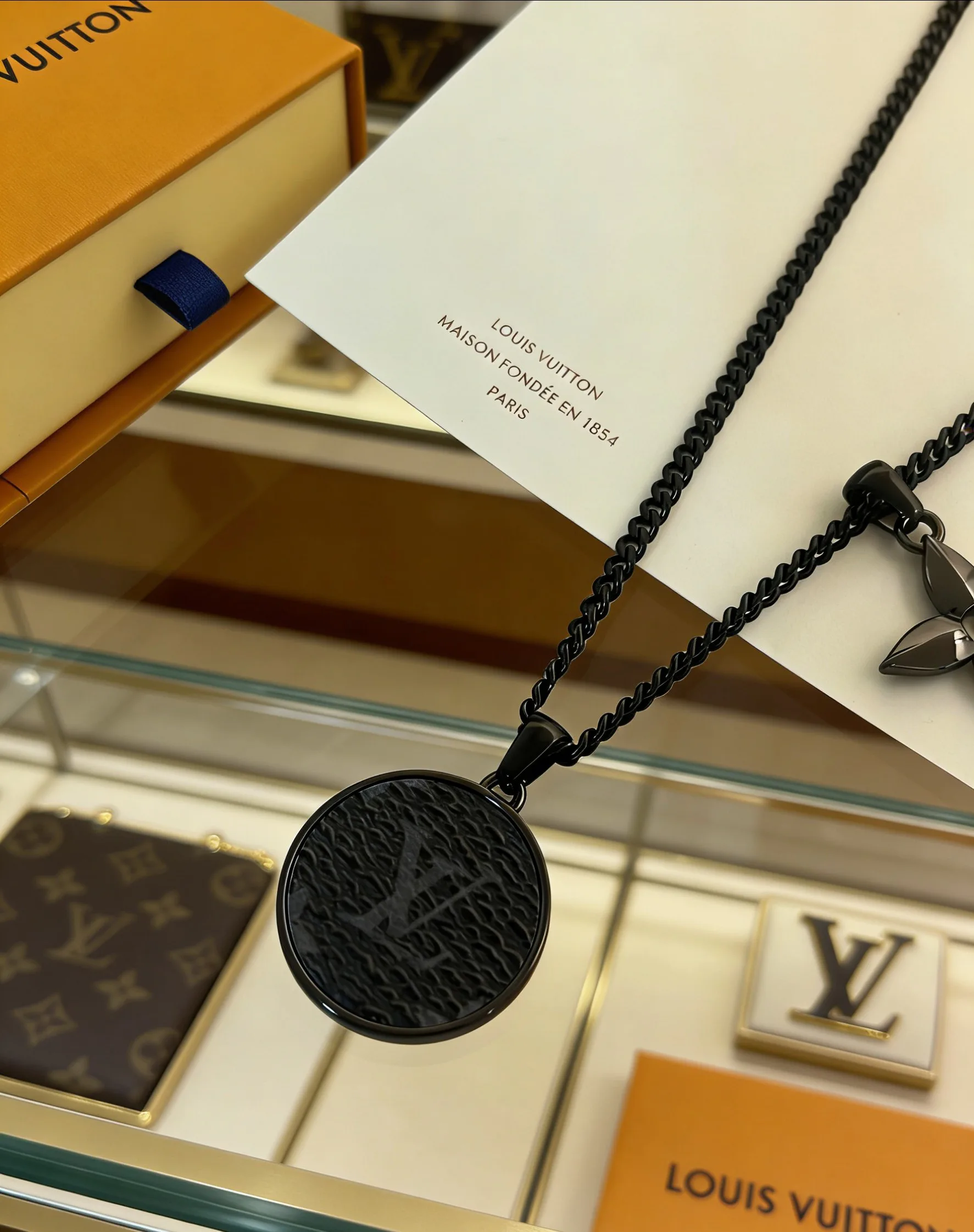 Бижутерия Louis Vuitton 11698060