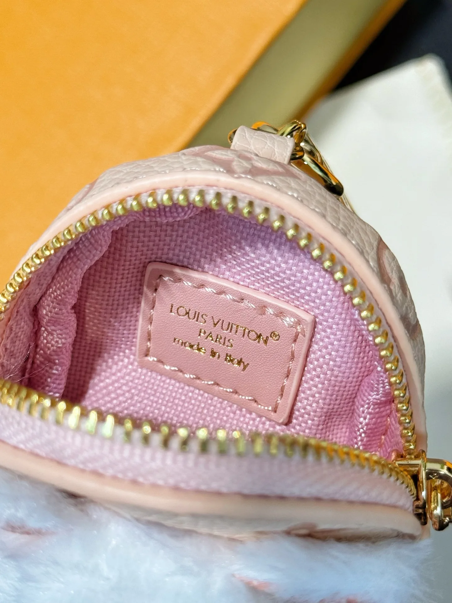 Ключницы Louis Vuitton 553070