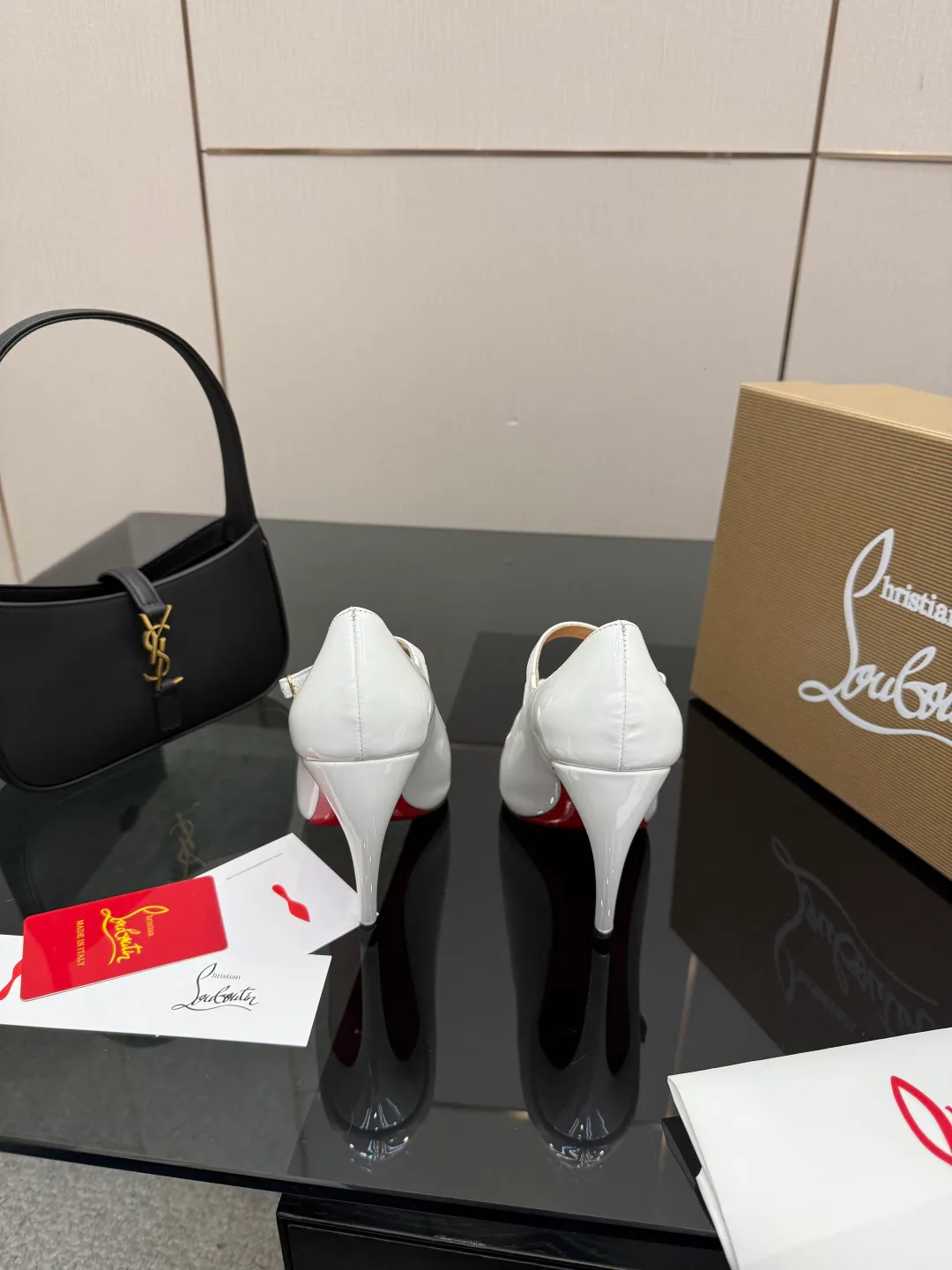 Туфли Женские Christian Louboutin 5052089