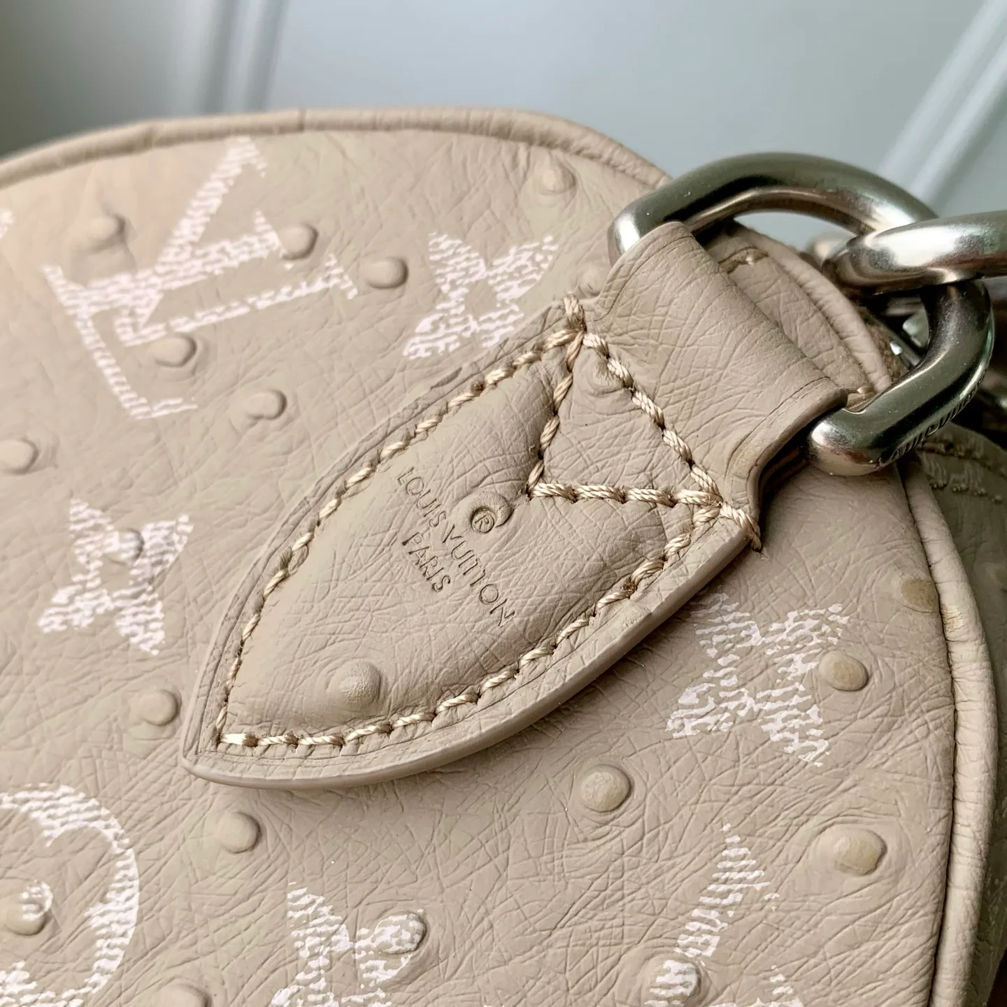 Классические Сумки Женские Louis Vuitton 18147441