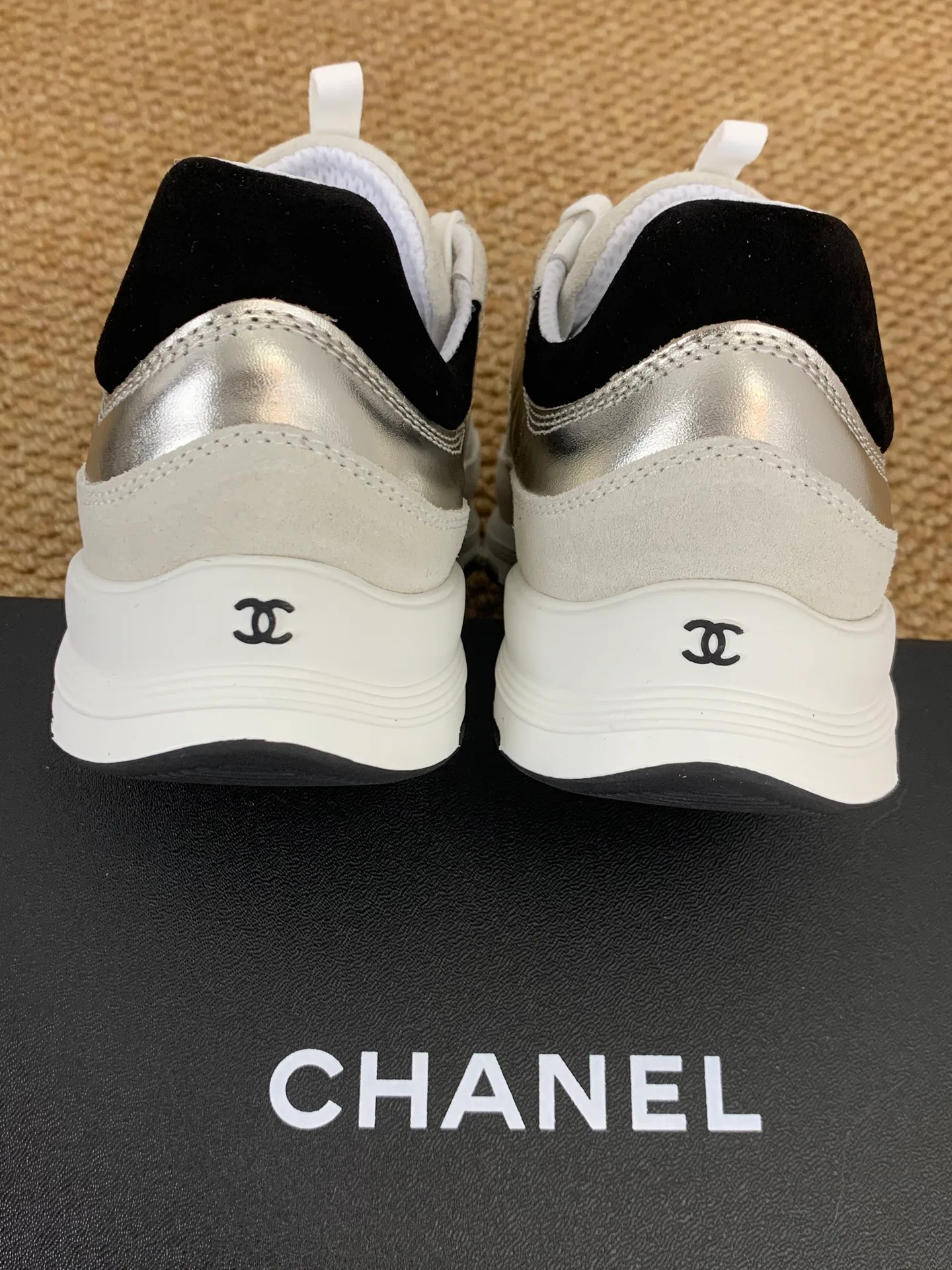 Кроссовки Женские Chanel 17545245
