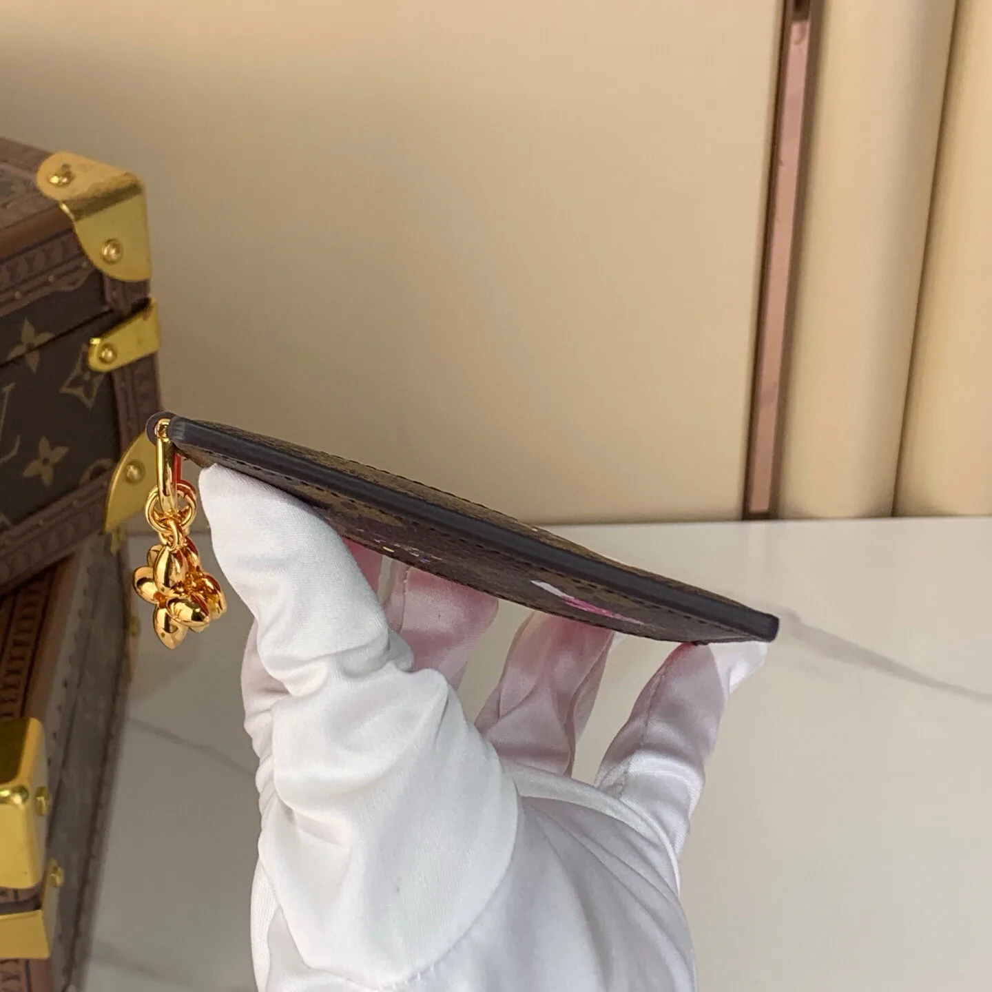 Визитницы Louis Vuitton 1308587