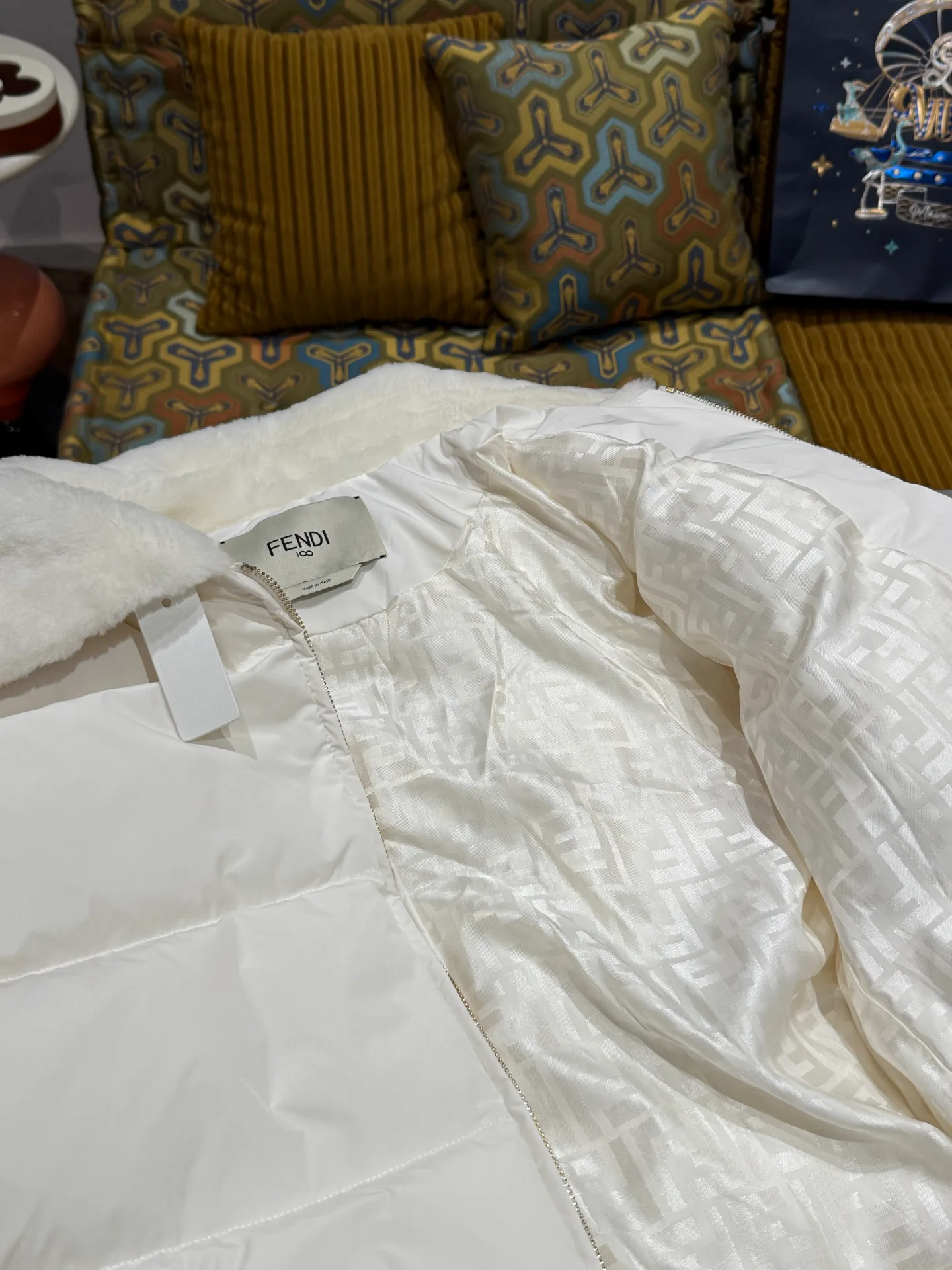 Куртки И Пуховики Мужские Fendi 608625