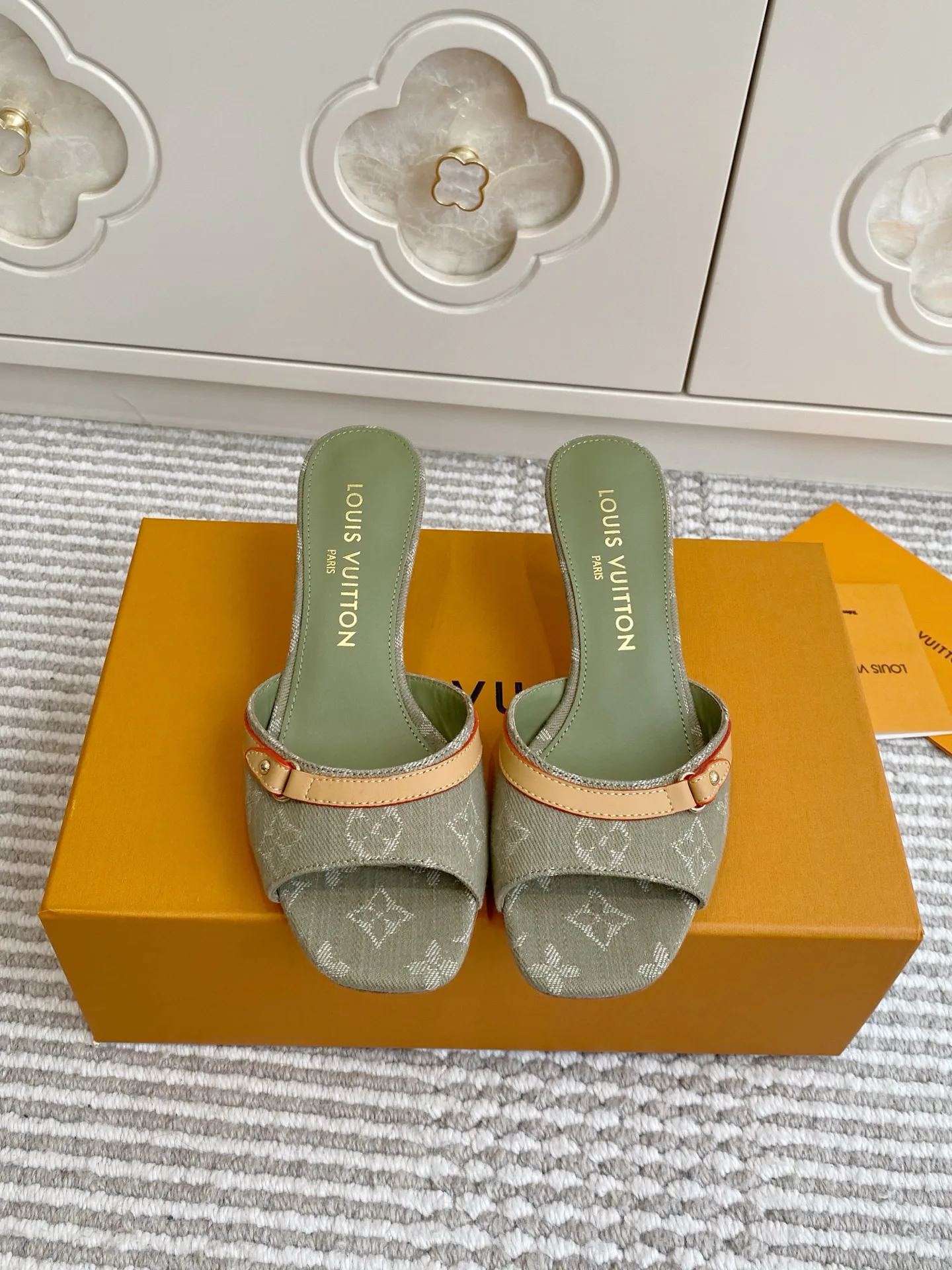 Мюли И Сабо Женские Louis Vuitton 12779789