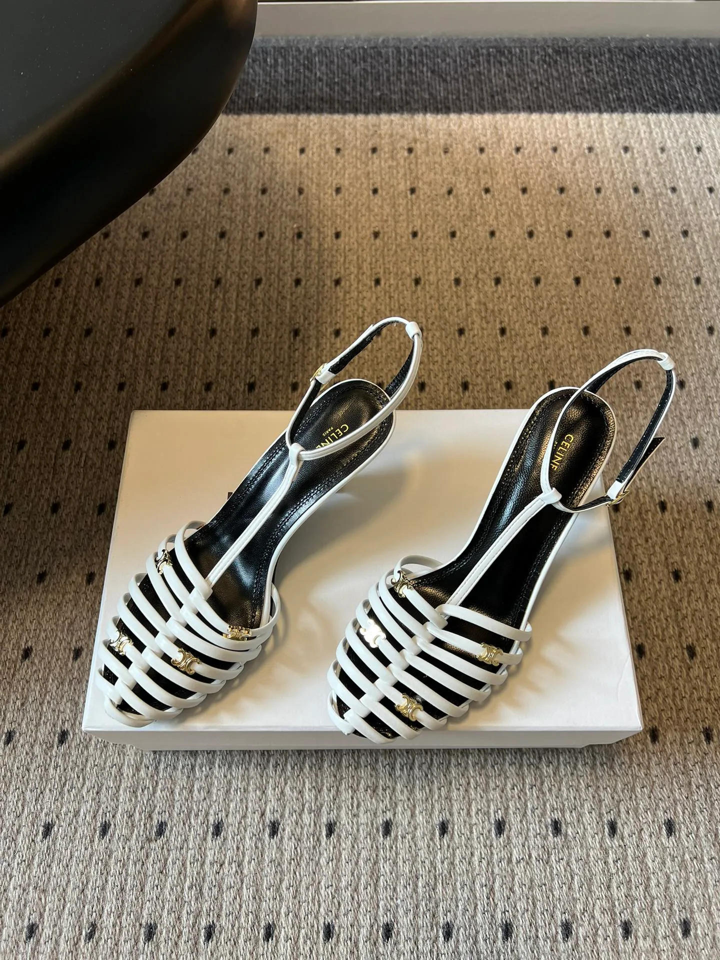 Босоножки Женские Celine 12762607