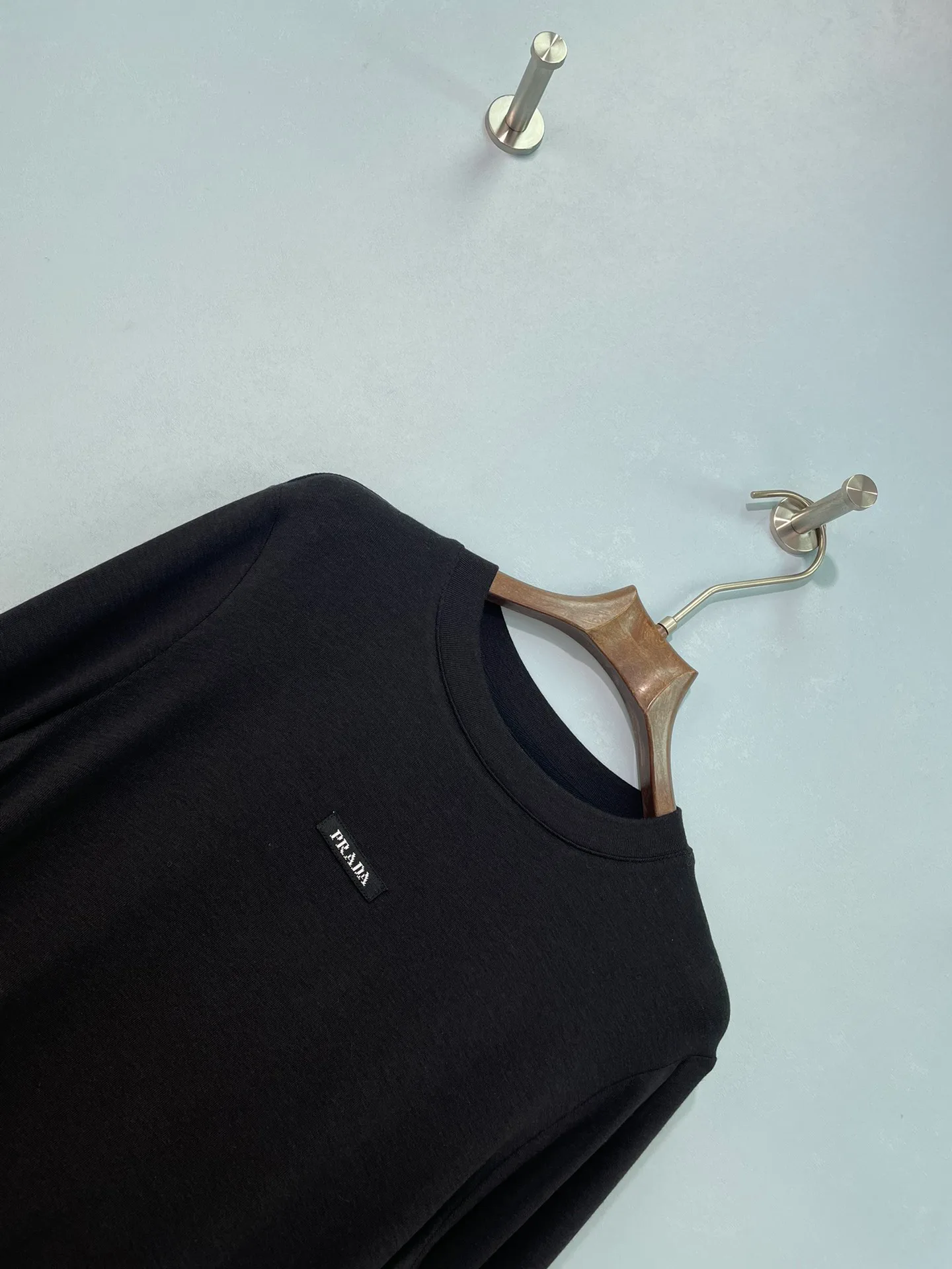 Лонгсливы Женские Prada 18152024