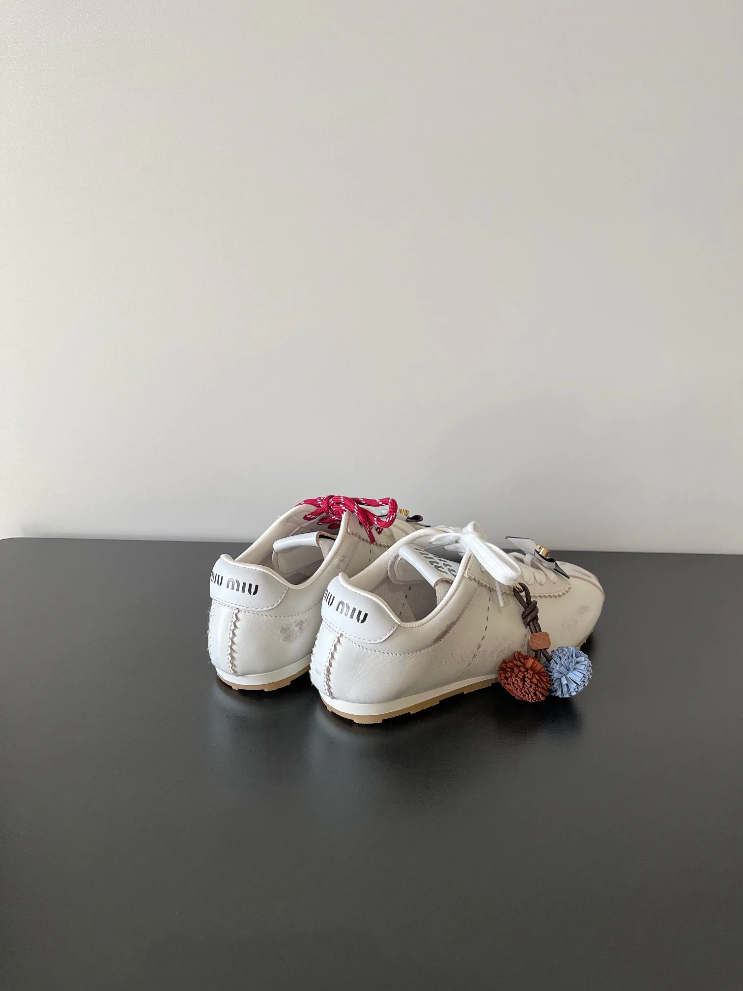 Кроссовки Женские Miu Miu 18703407