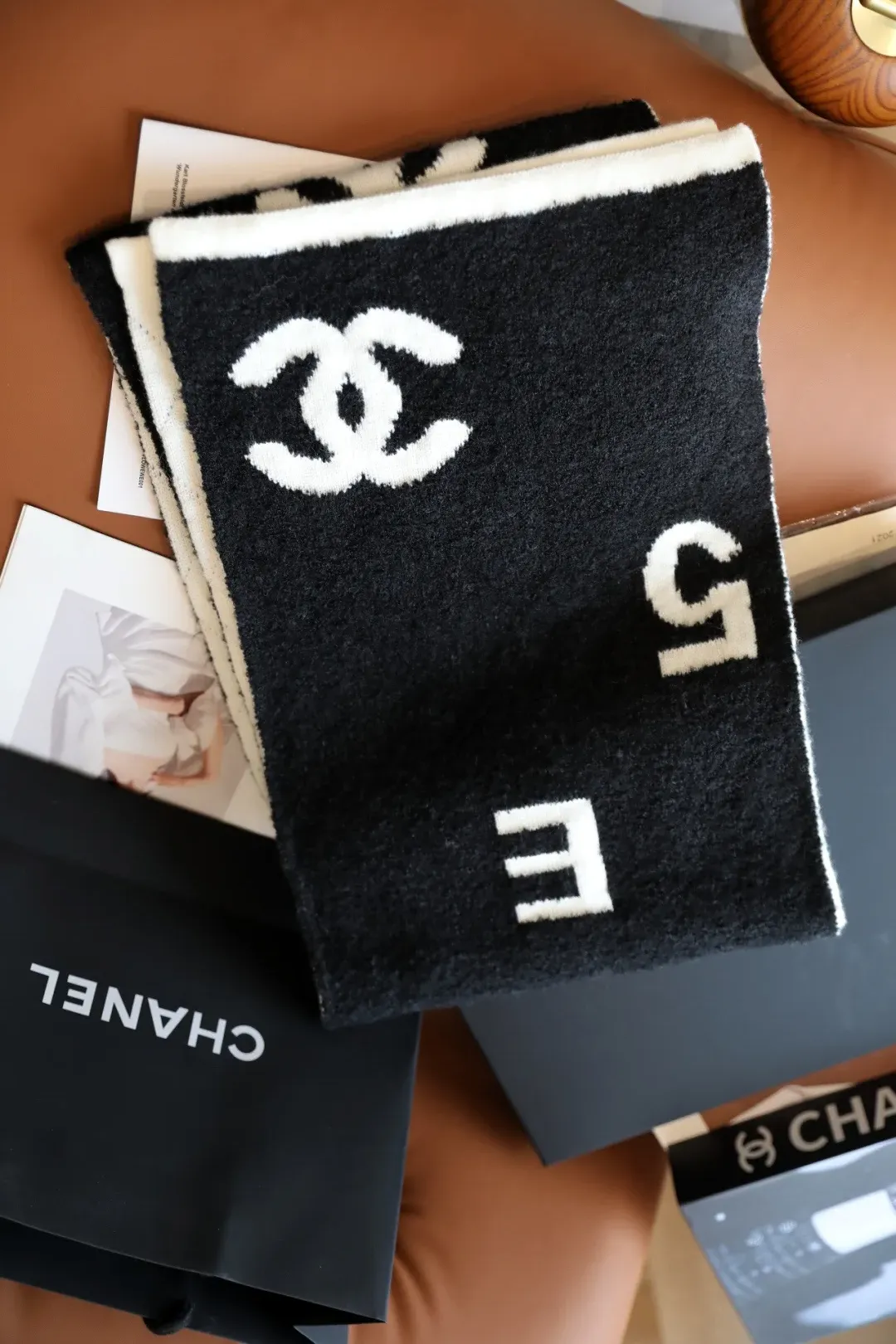 Шарфы Chanel 1313357