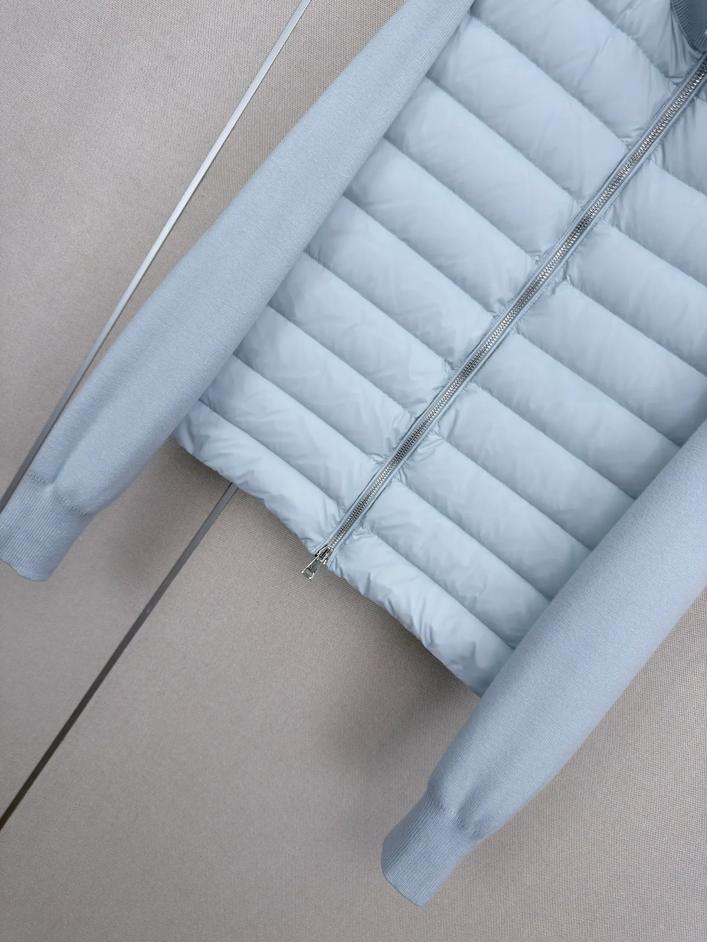 Куртки И Пуховики Женские Moncler 19181937