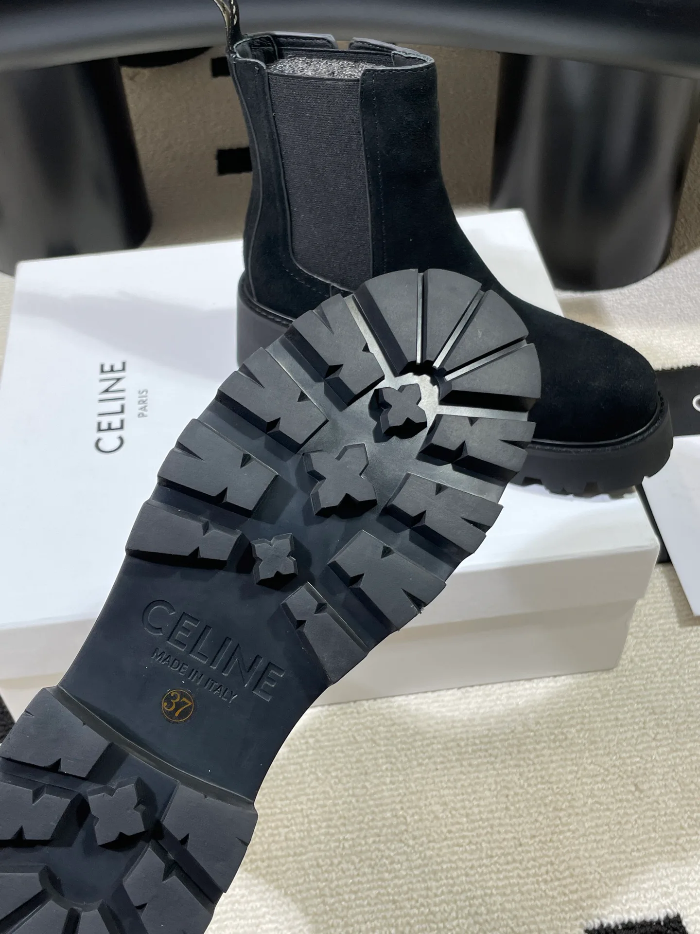 Ботинки Женские Celine 18041593