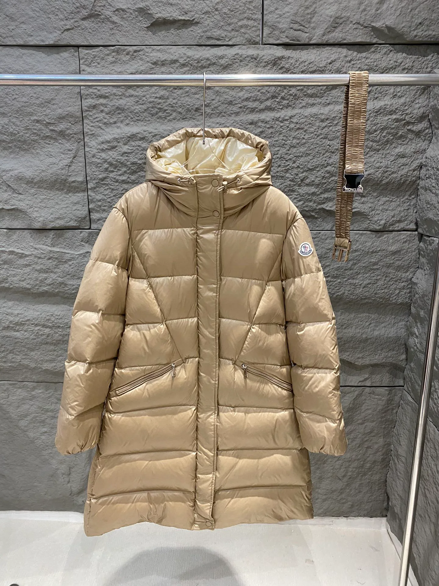 Куртки И Пуховики Женские Moncler 18729102