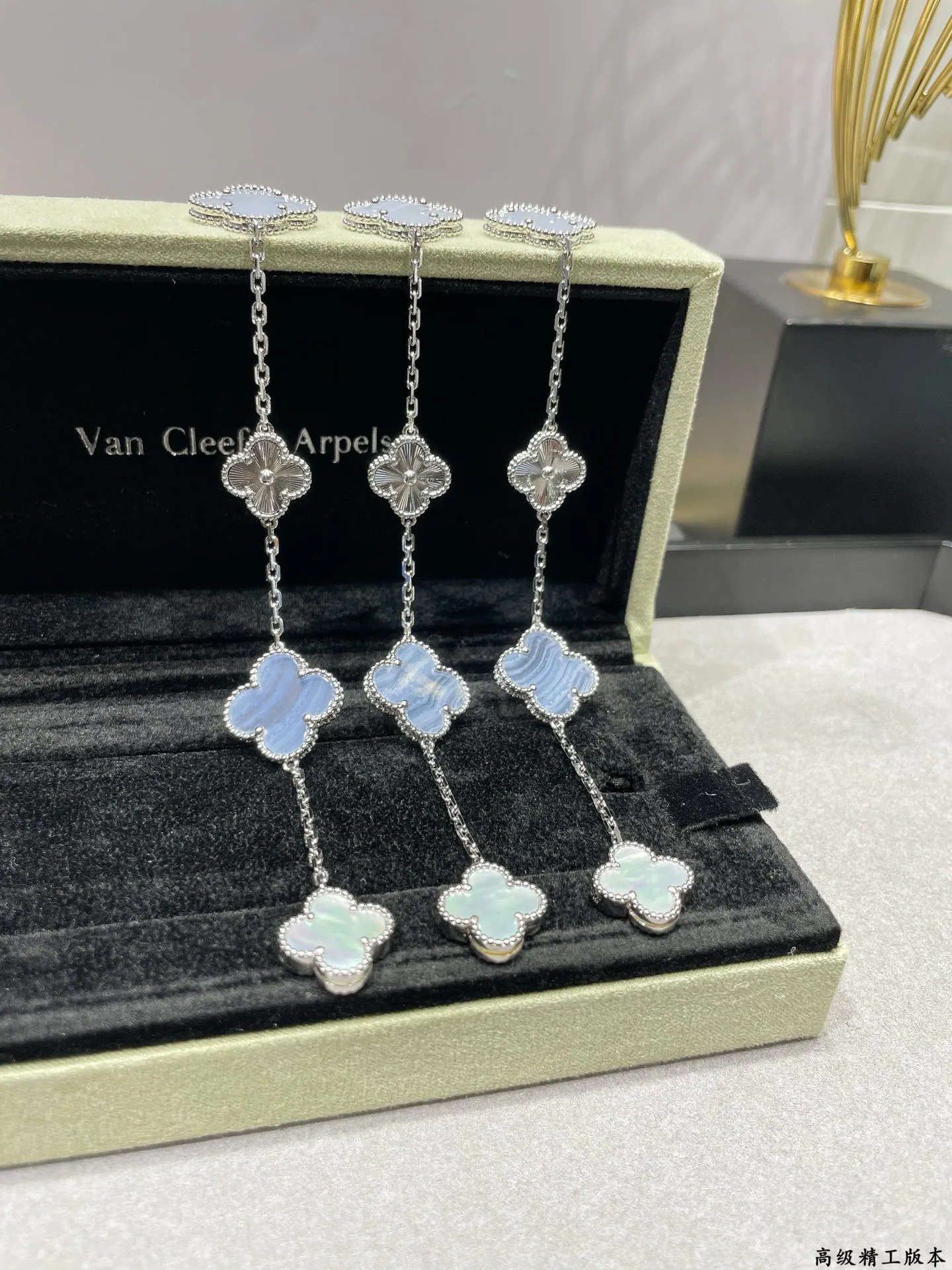 Бижутерия Van Cleef & Arpels 9412756
