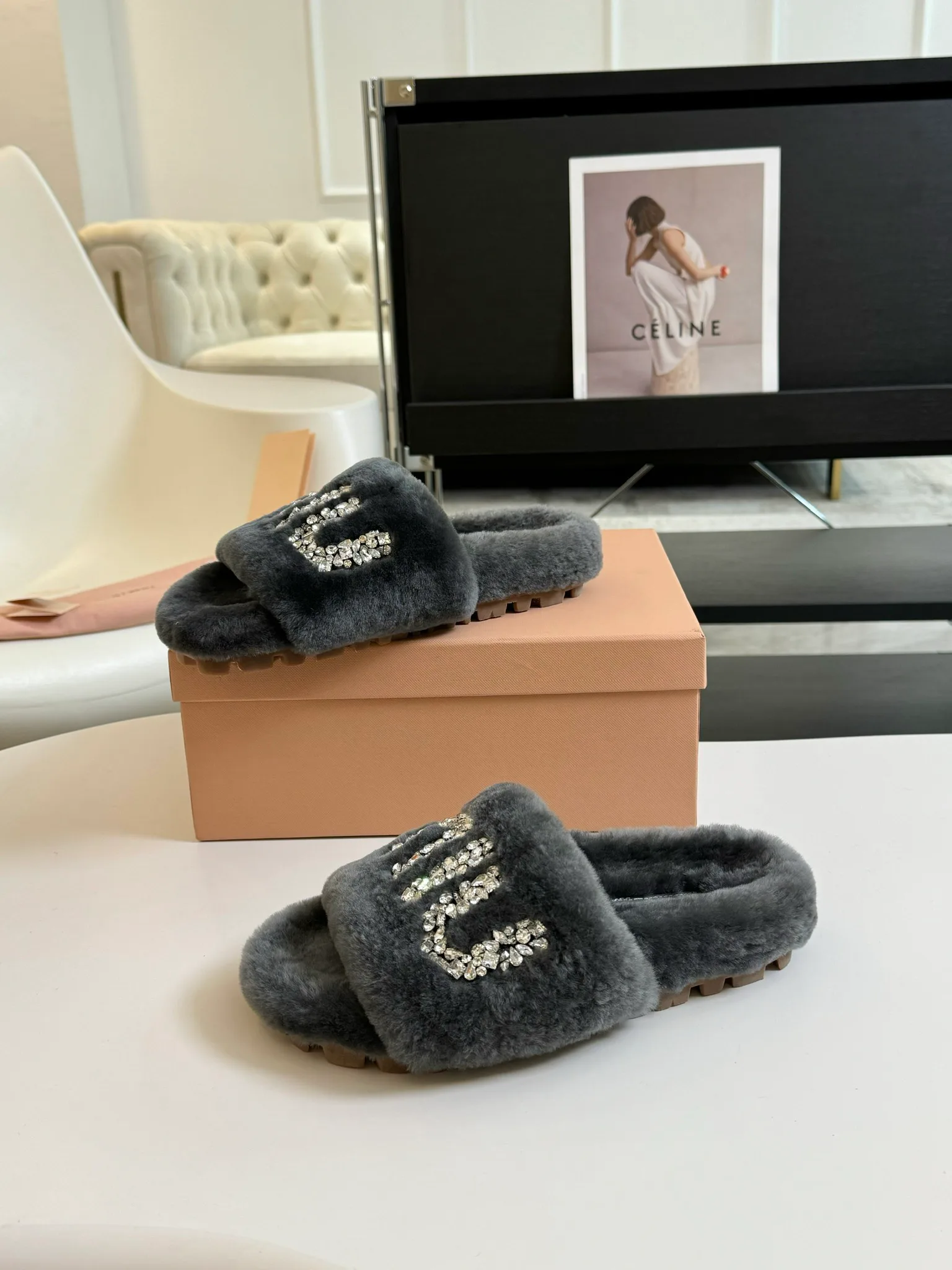 Тапочки Женские Miu Miu 18241441
