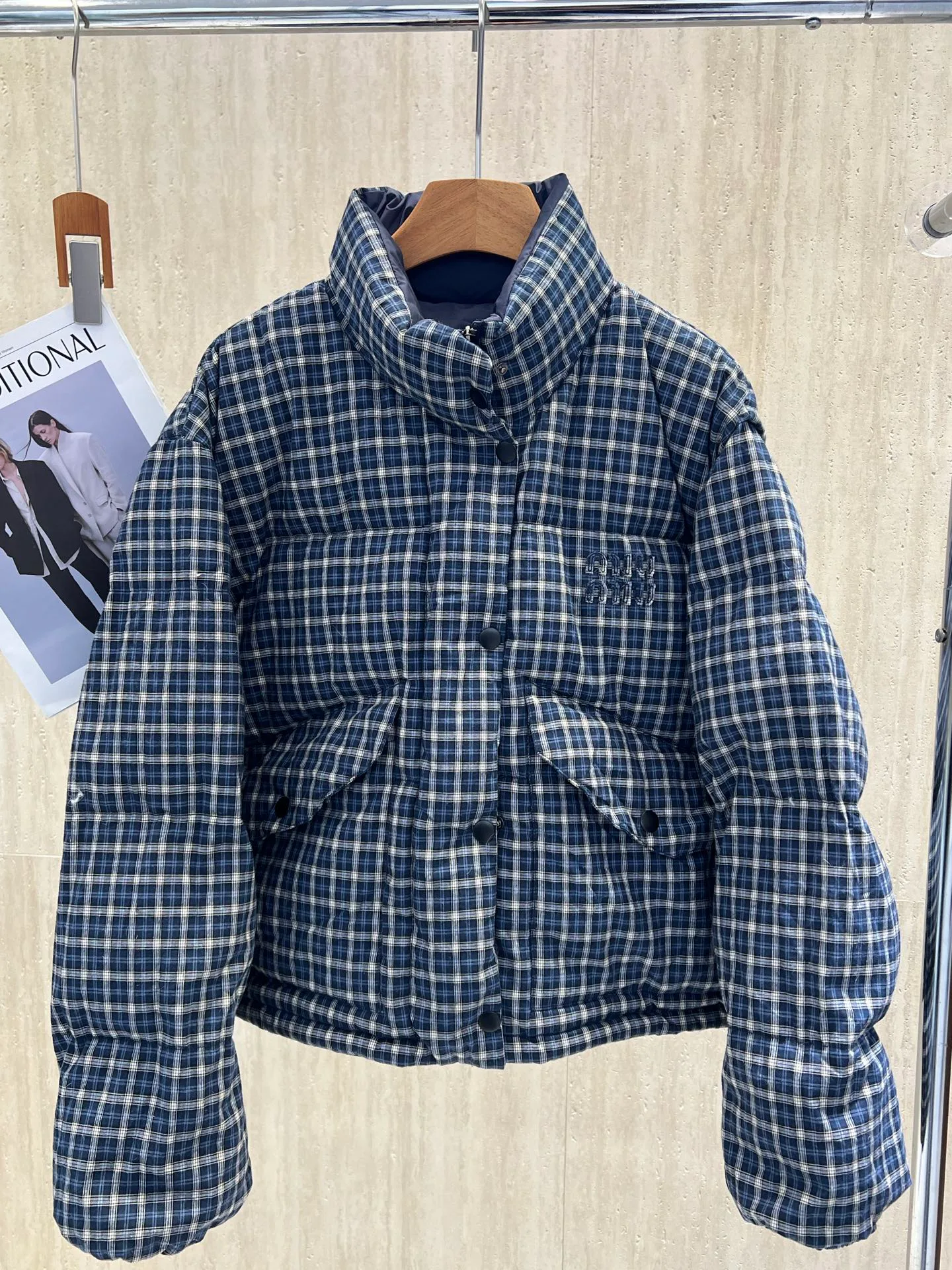 Куртки И Пуховики Женские Miu Miu 18723382