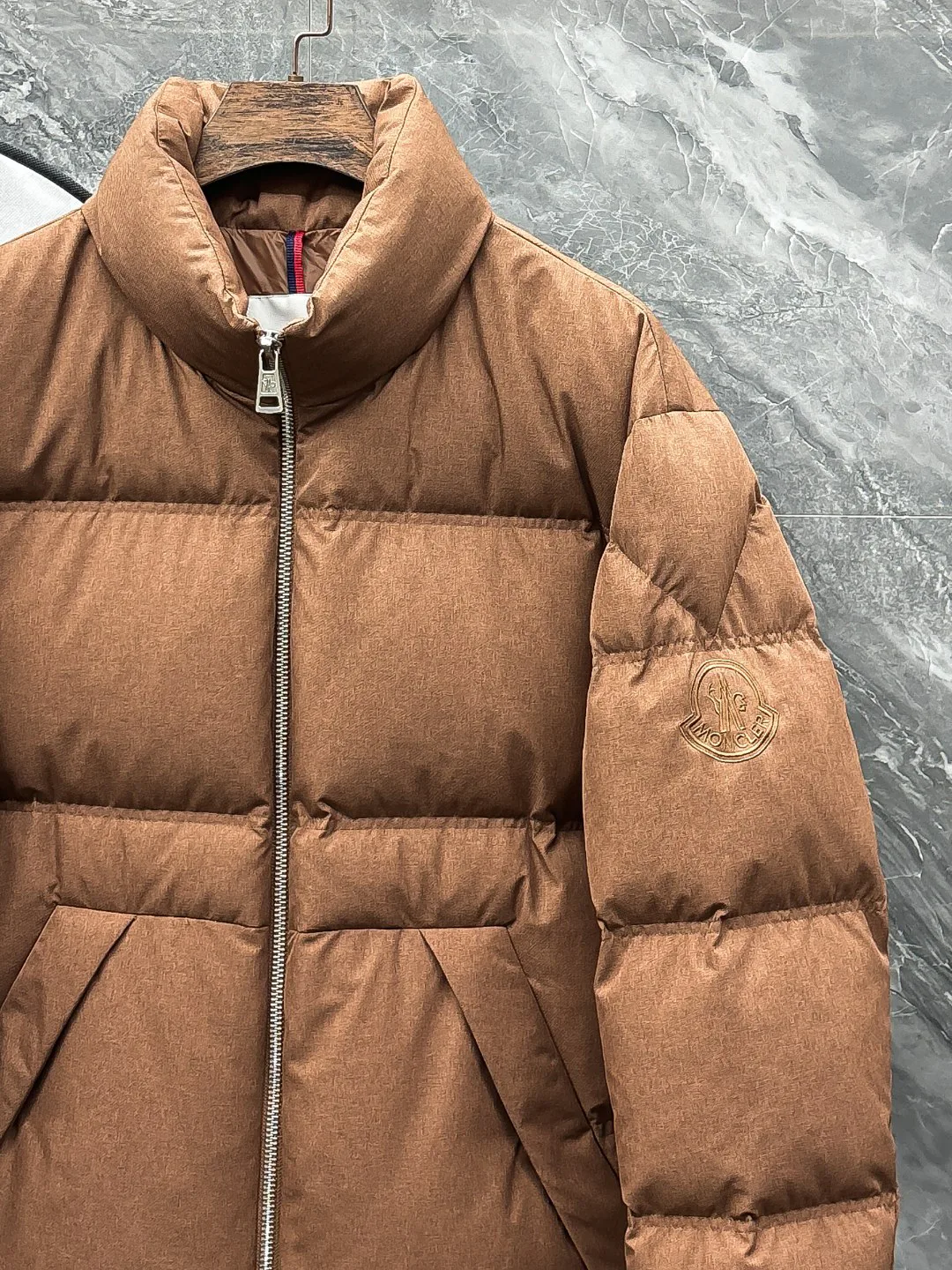 Куртки И Пуховики Мужские Moncler 1785964