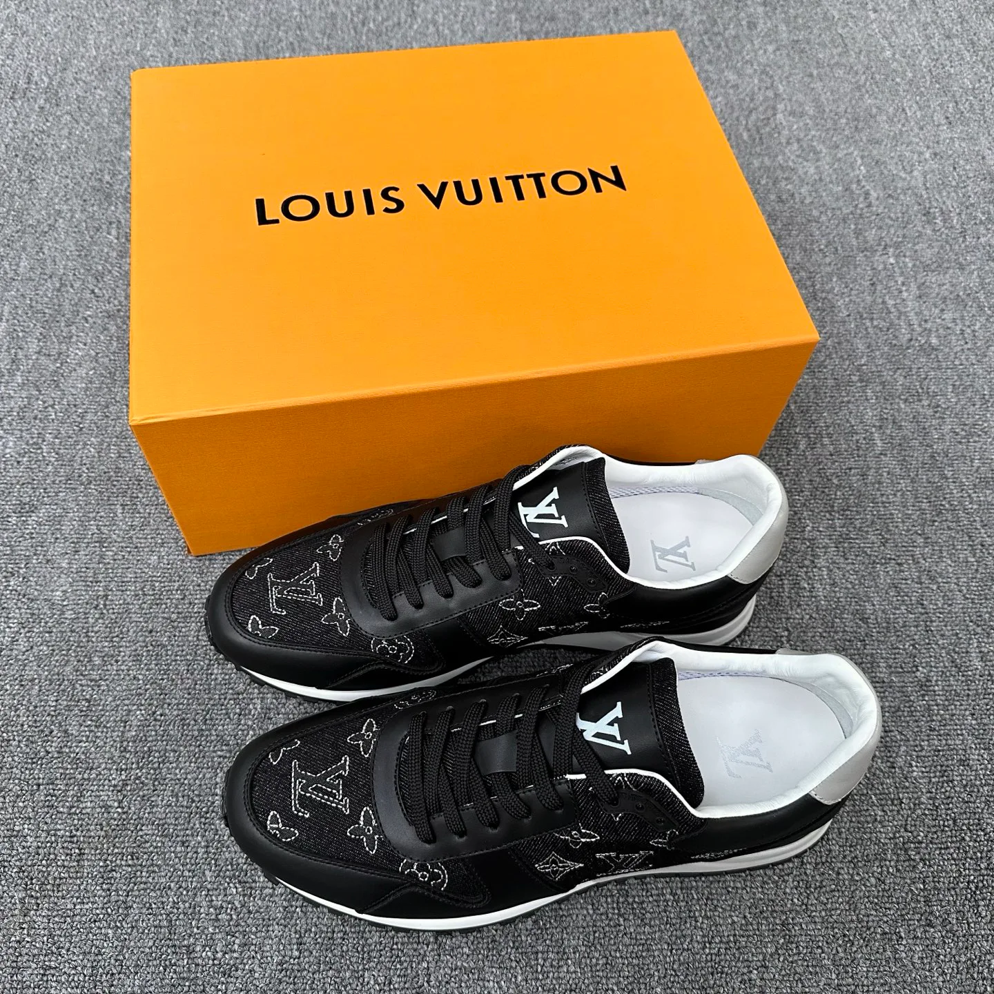 Кроссовки Мужские Louis Vuitton 1515813