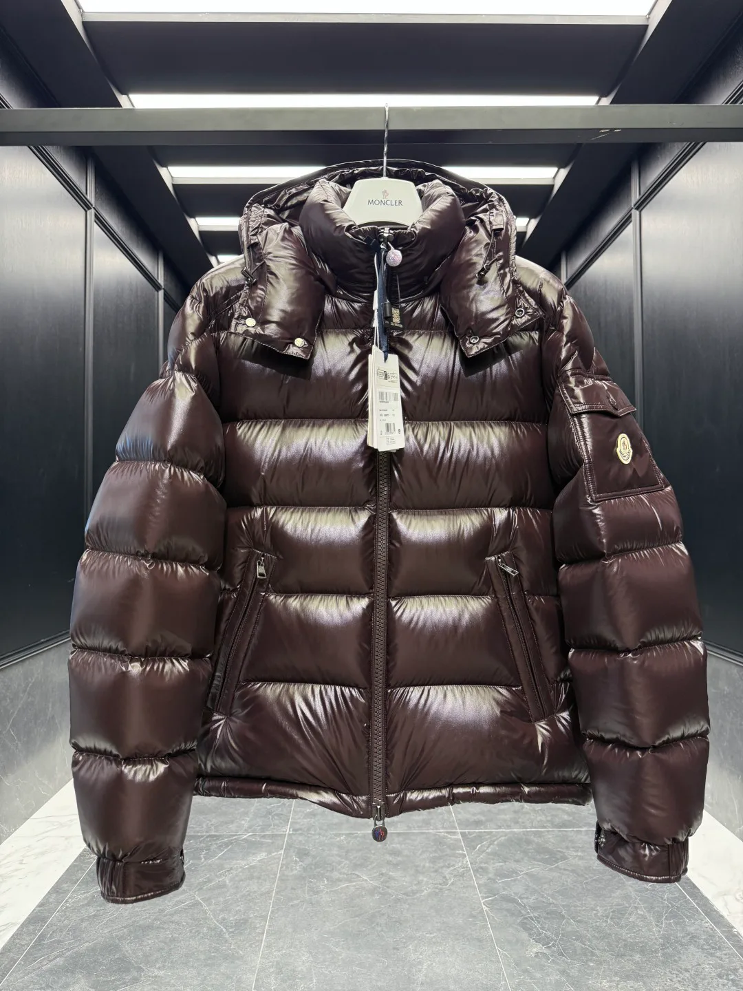 Куртки И Пуховики Мужские Moncler 4848779