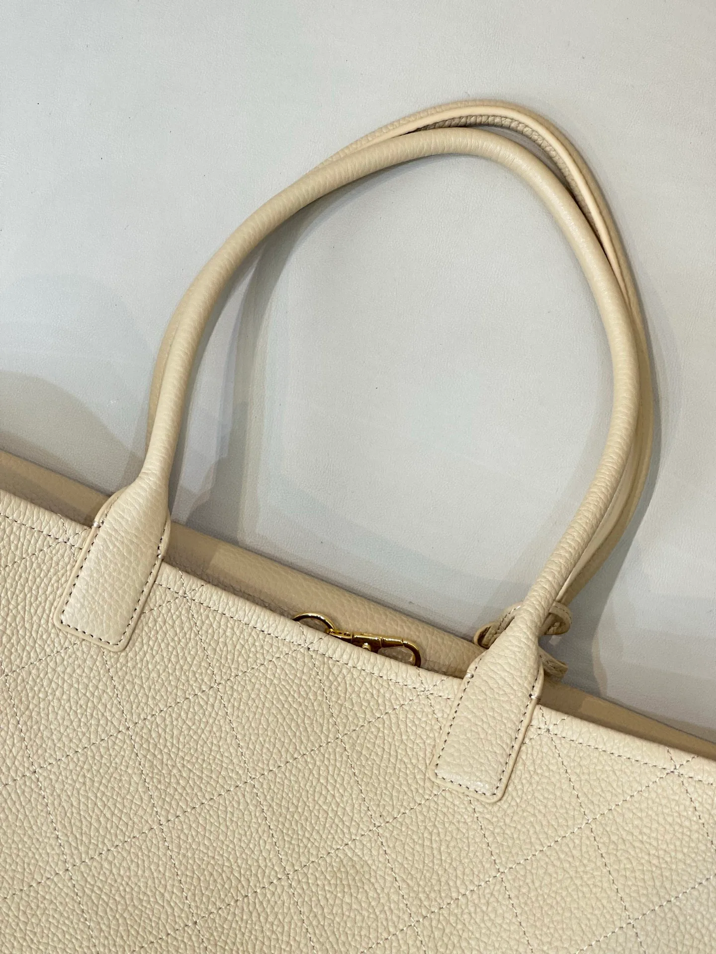 Классические Сумки Женские Chanel 17376153